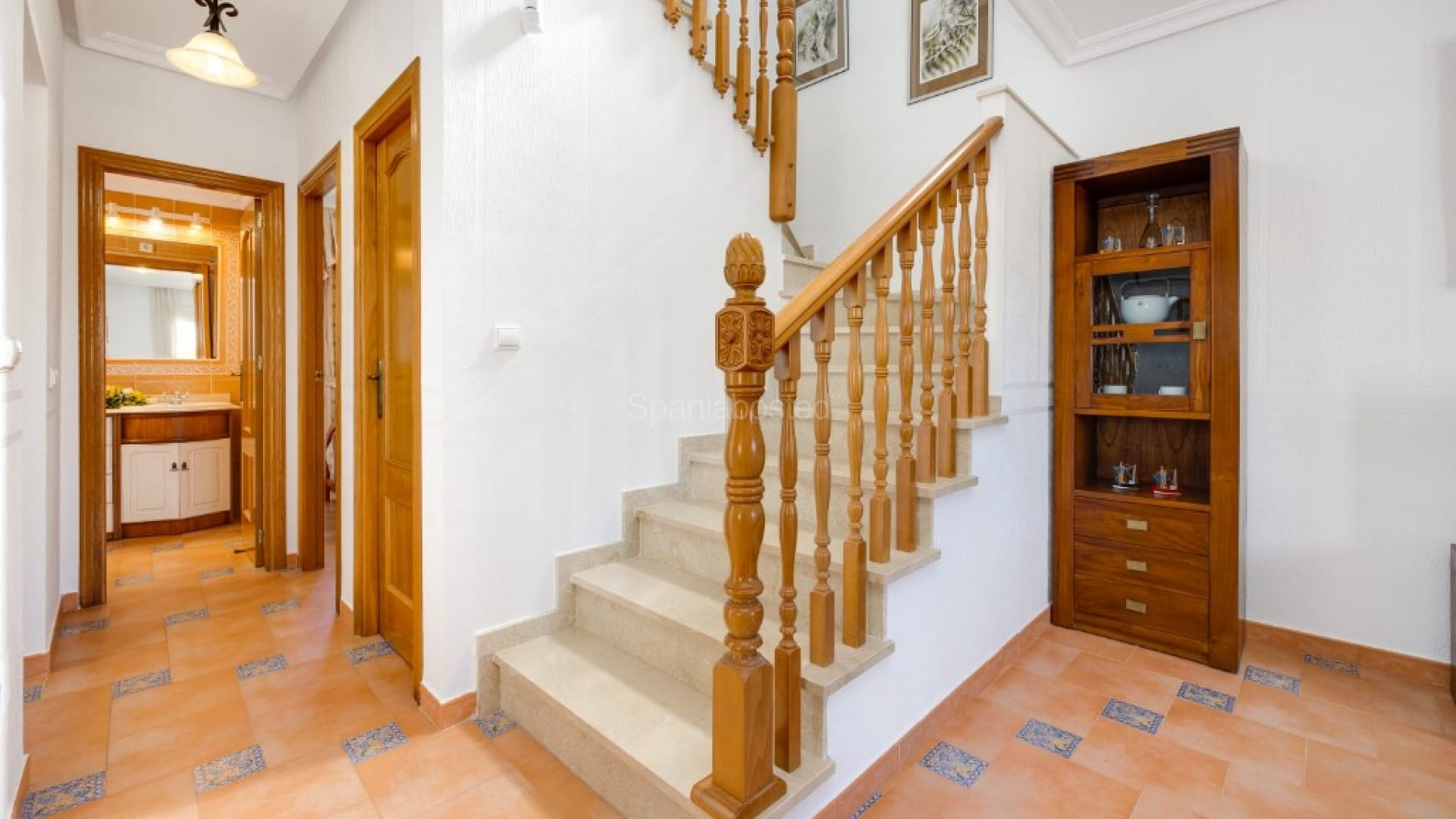 Resale - Villa -
Orihuela Costa - La Zenia