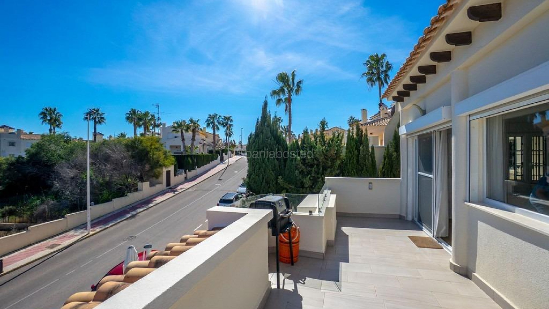 Resale - Villa -
Orihuela Costa - Las Ramblas