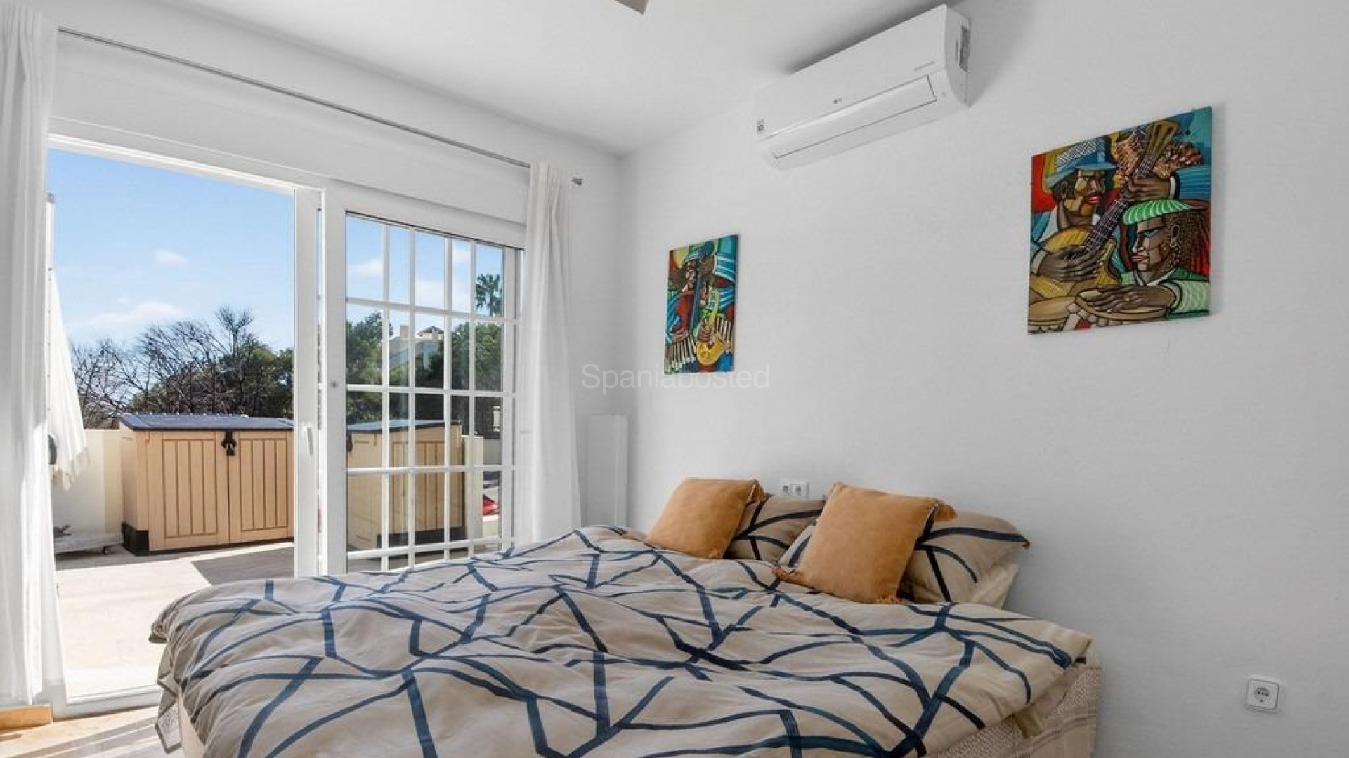 Resale - Villa -
Orihuela Costa - Las Ramblas