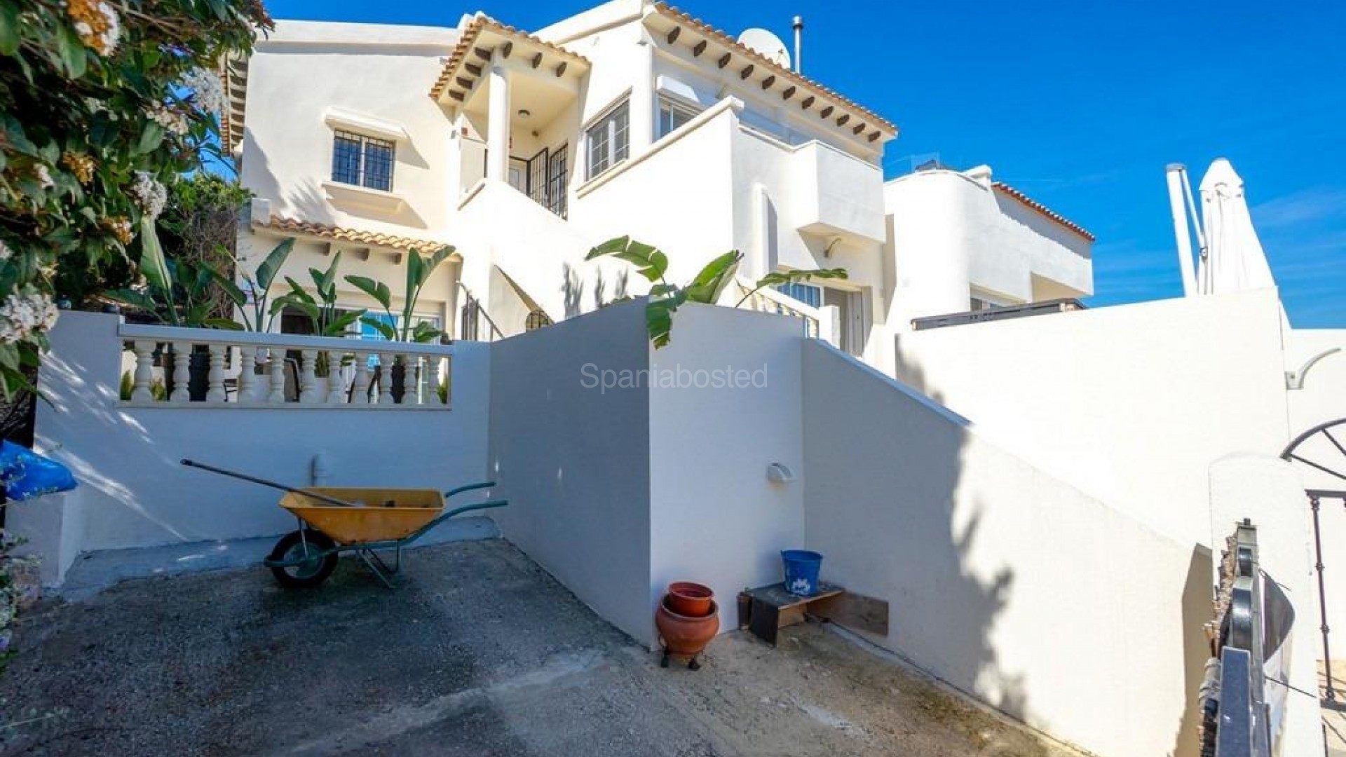 Resale - Villa -
Orihuela Costa - Las Ramblas