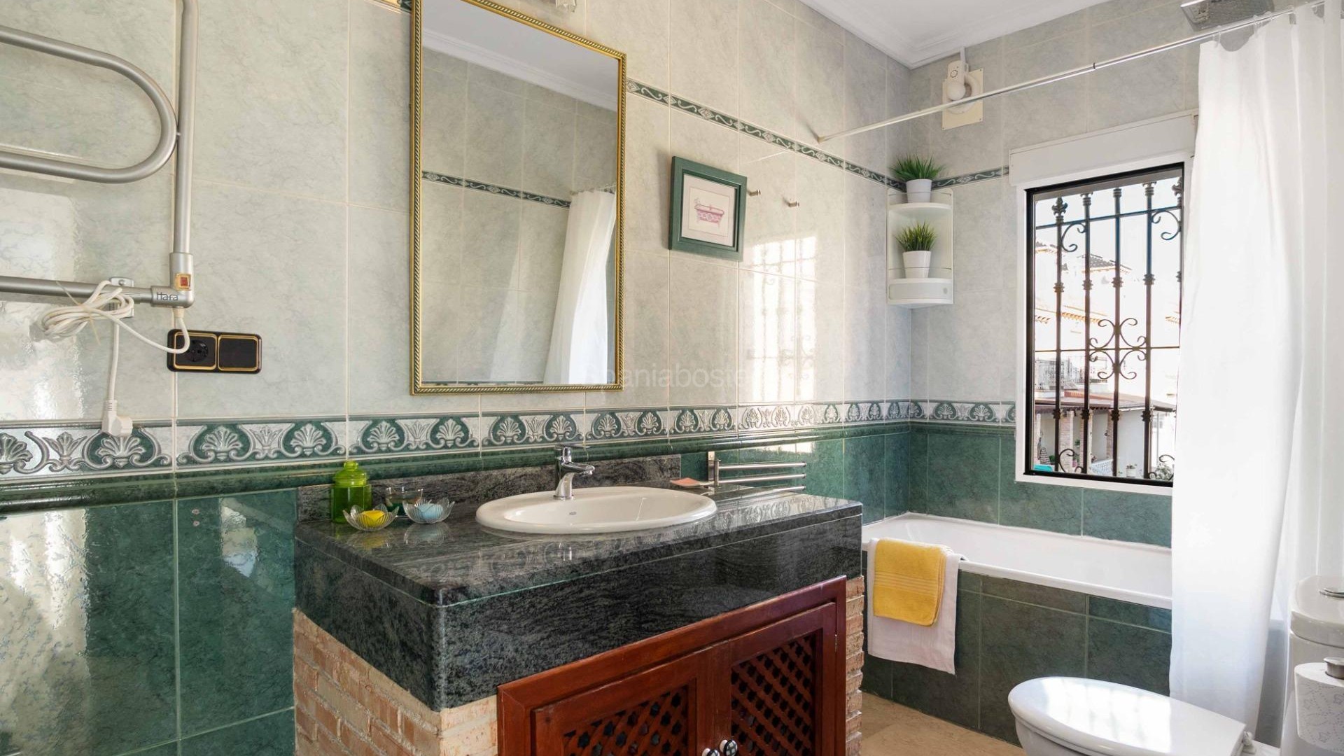 Resale - Villa -
Orihuela Costa - Los Almendros-La Florida