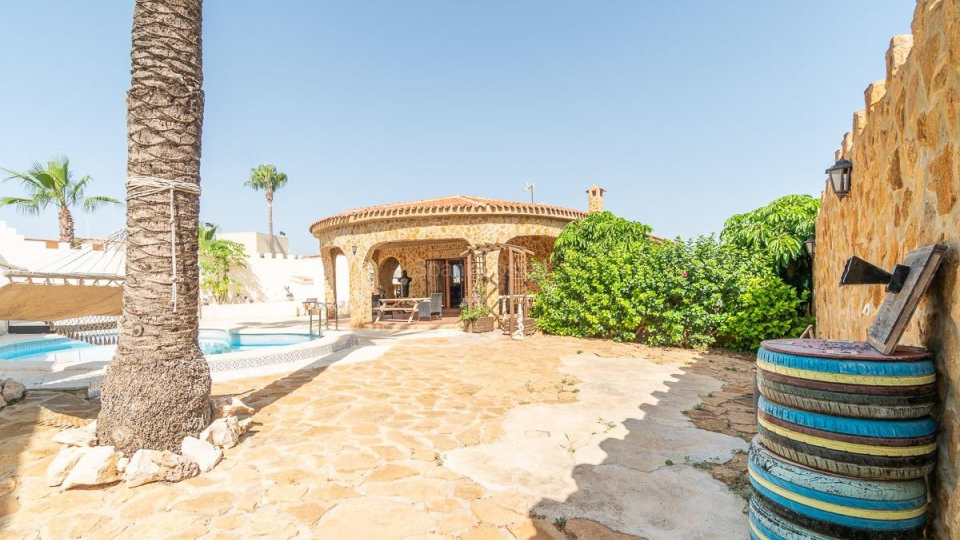 Resale - Villa -
Orihuela Costa - Los Altos