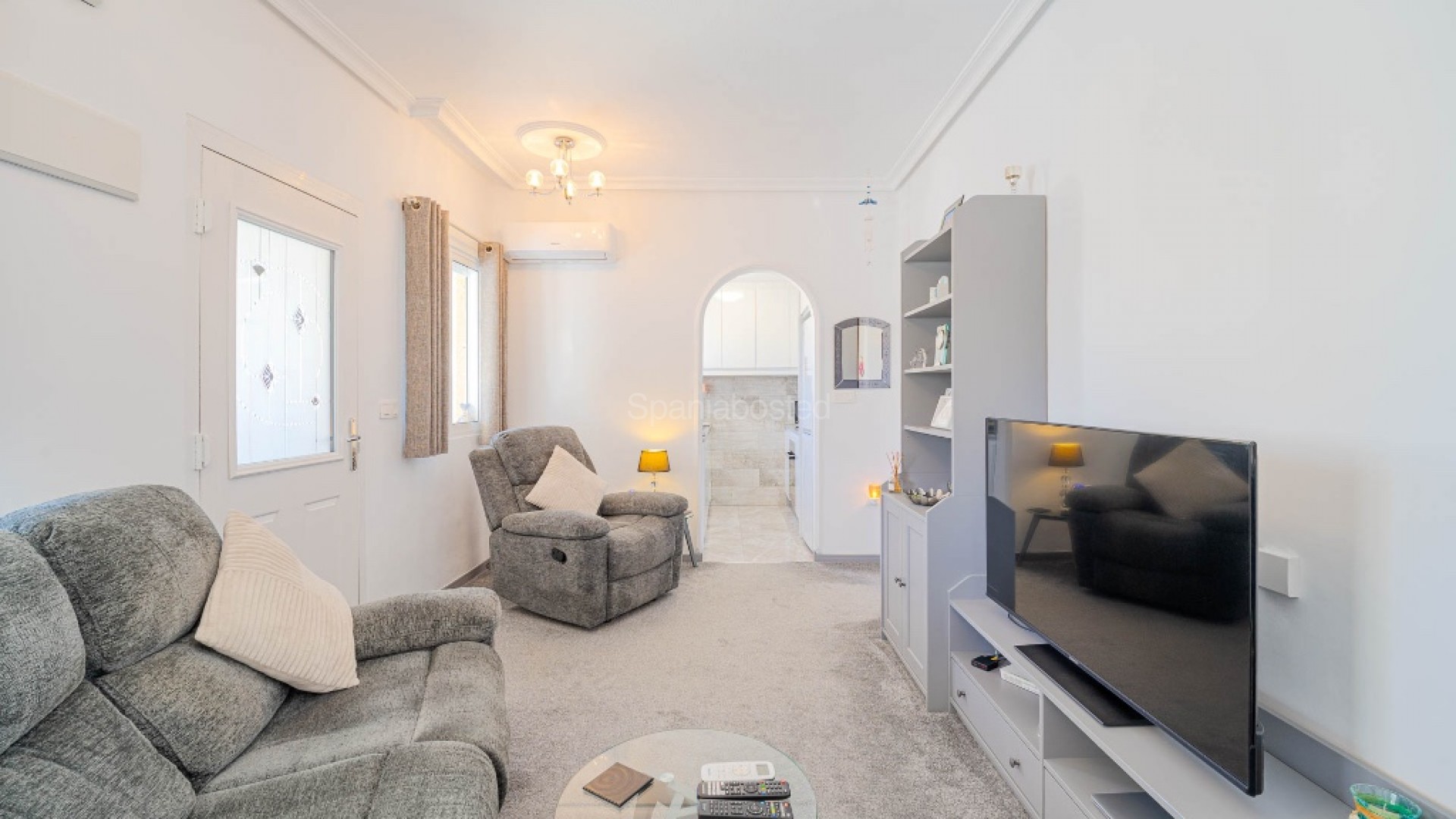 Resale - Villa -
Orihuela Costa - Los Altos