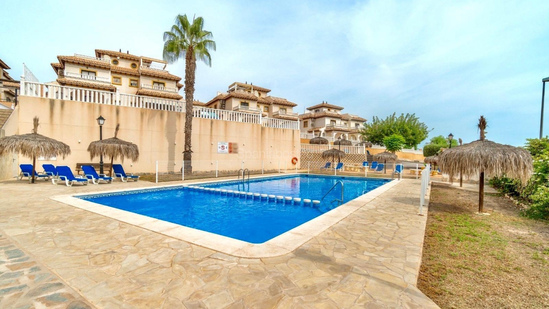 Resale - Villa -
Orihuela Costa - Los Dolses