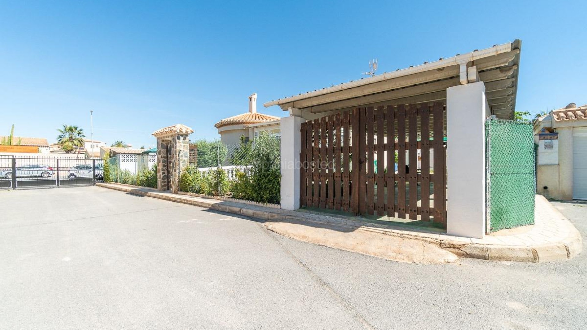 Resale - Villa -
Orihuela Costa - Playa Flamenca