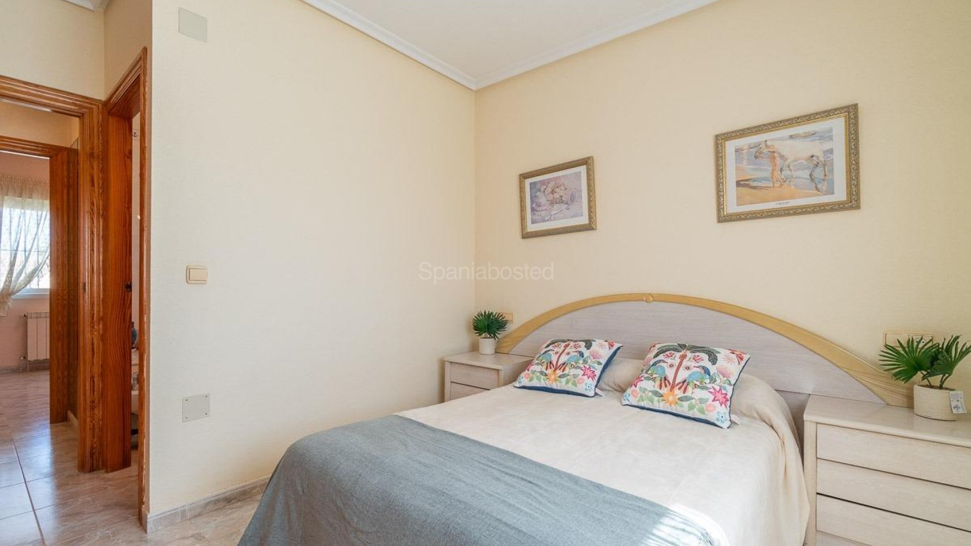 Resale - Villa -
Orihuela Costa - Playa Flamenca