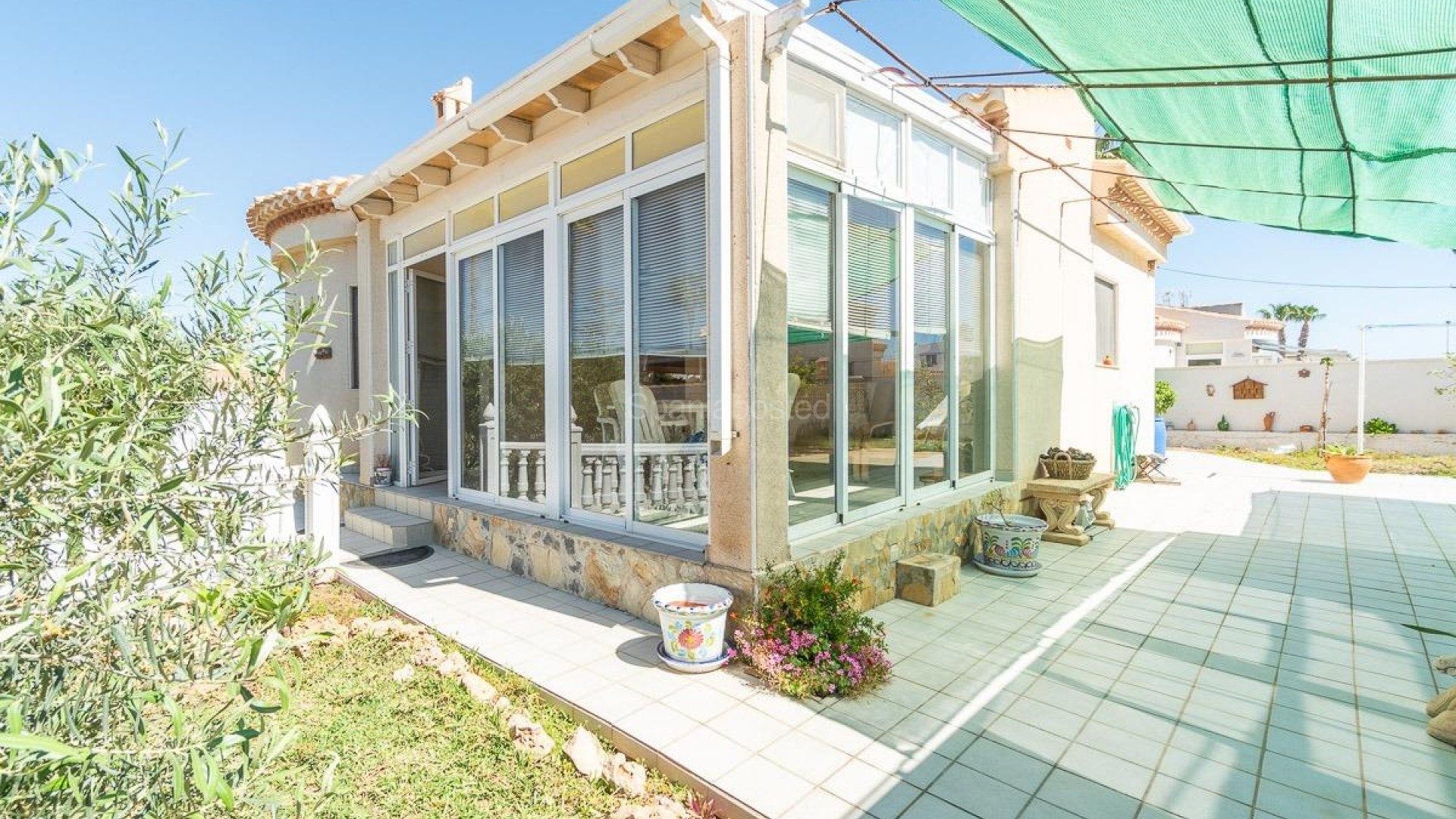 Resale - Villa -
Orihuela Costa - Playa Flamenca