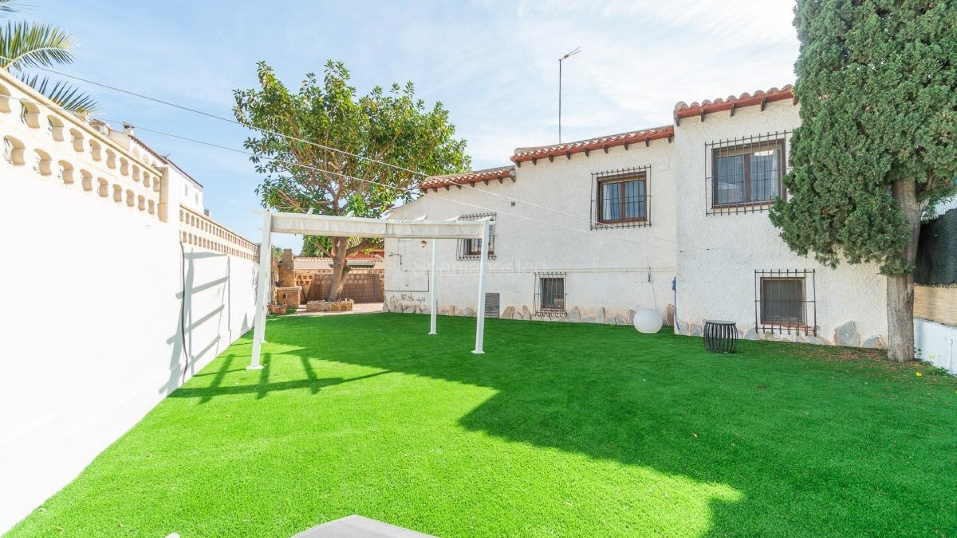 Resale - Villa -
Orihuela Costa - Punta Prima