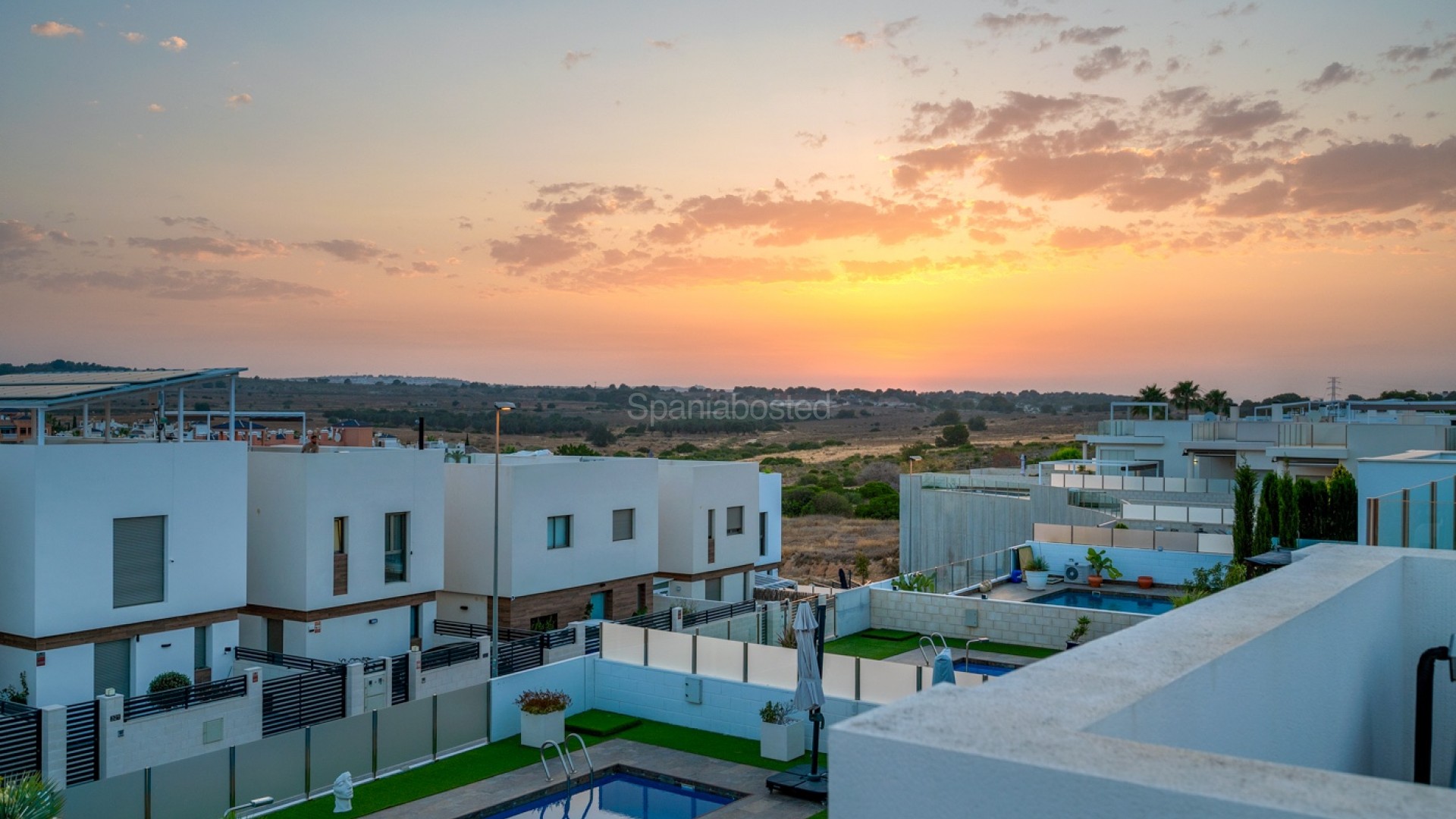 Resale - Villa -
Orihuela Costa - Villamartin