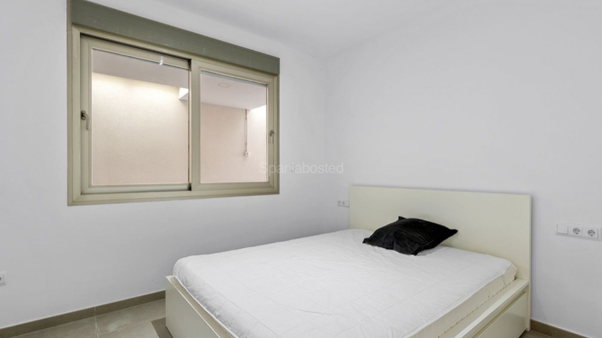 Resale - Villa -
Orihuela Costa - Villamartin