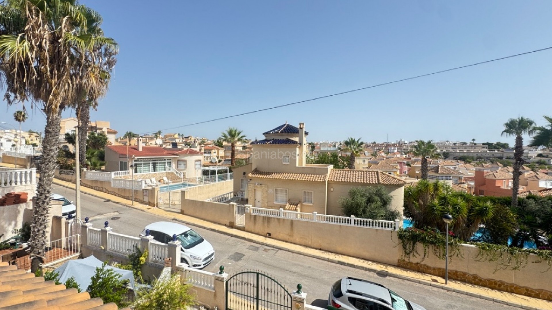 Resale - Villa -
Orihuela Costa - Villamartin
