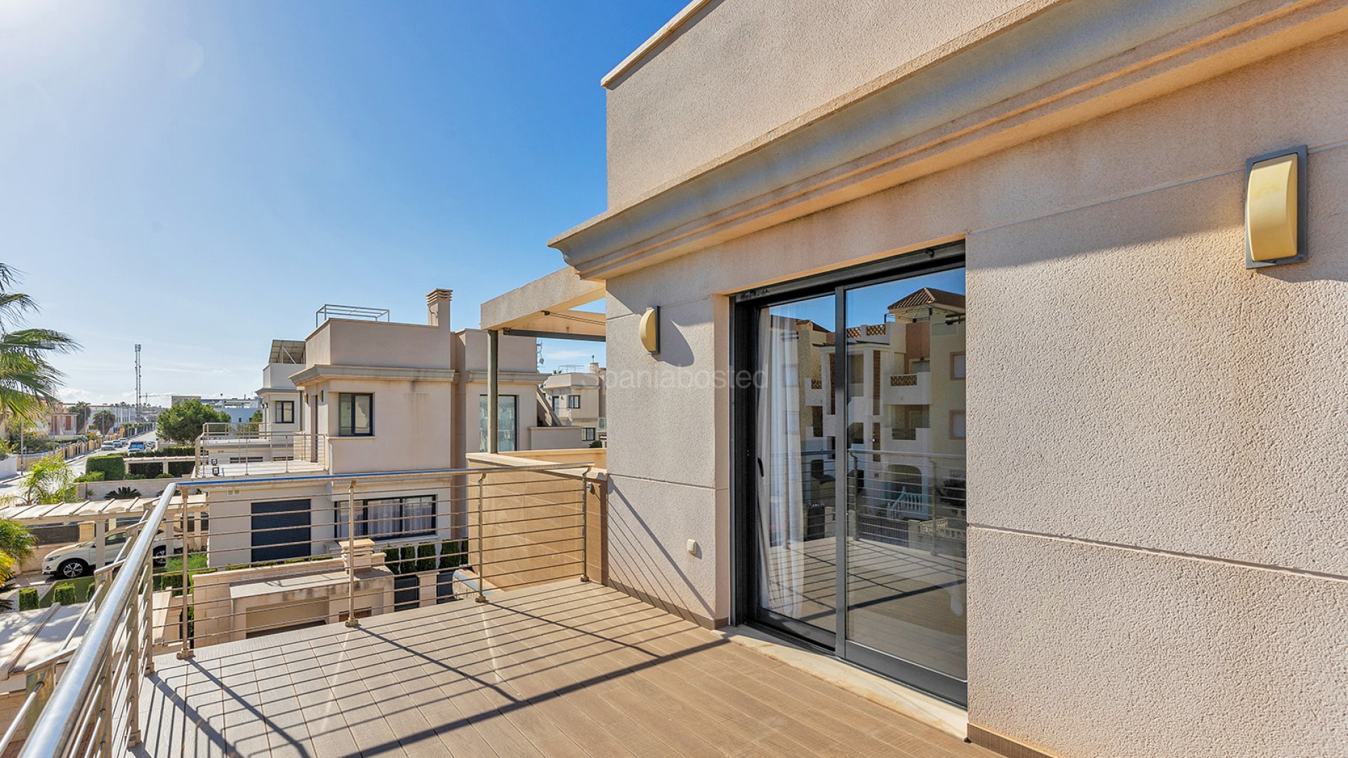 Resale - Villa -
Orihuela Costa