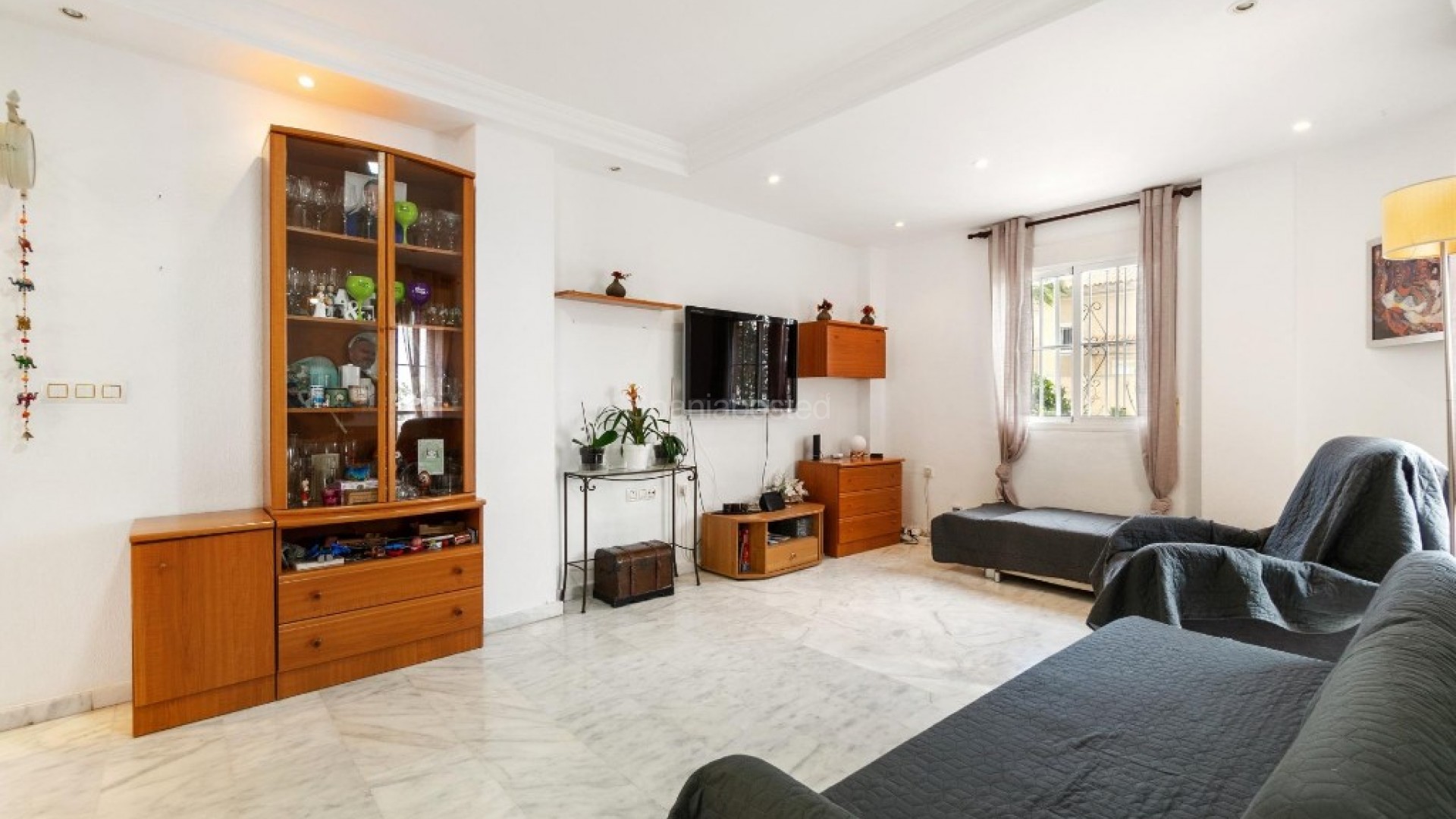 Resale - Villa -
Orihuela Costa