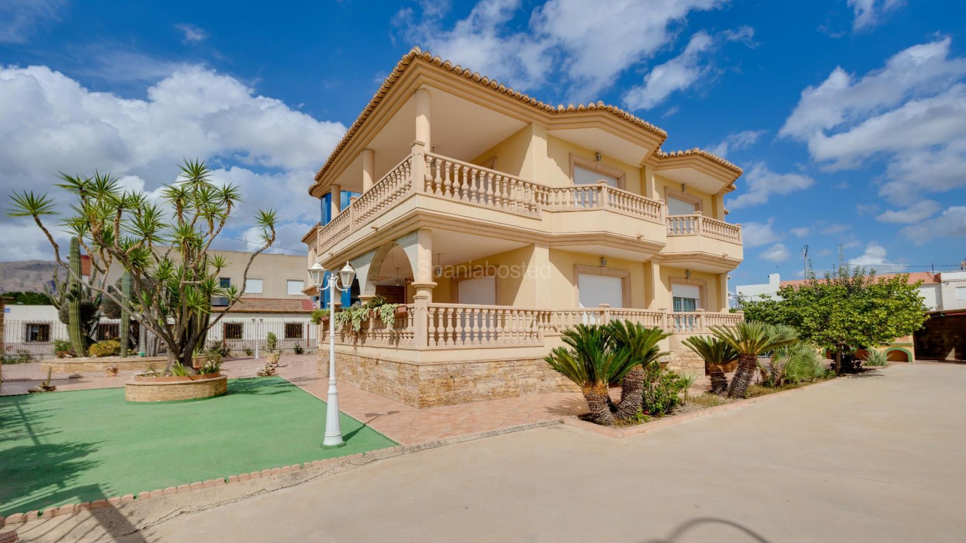 Resale - Villa -
Orihuela - Hurchillo