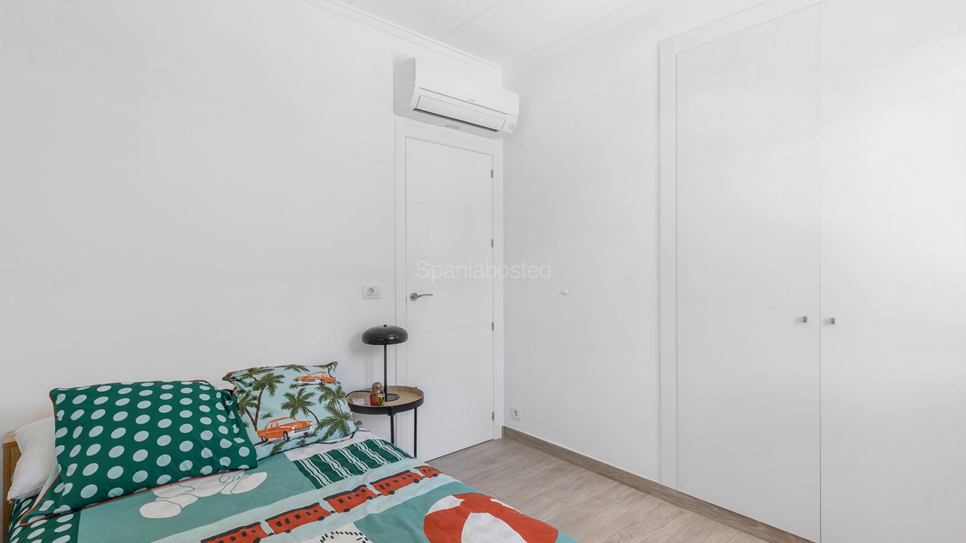 Resale - Villa -
Orihuela - Orihuela Costa