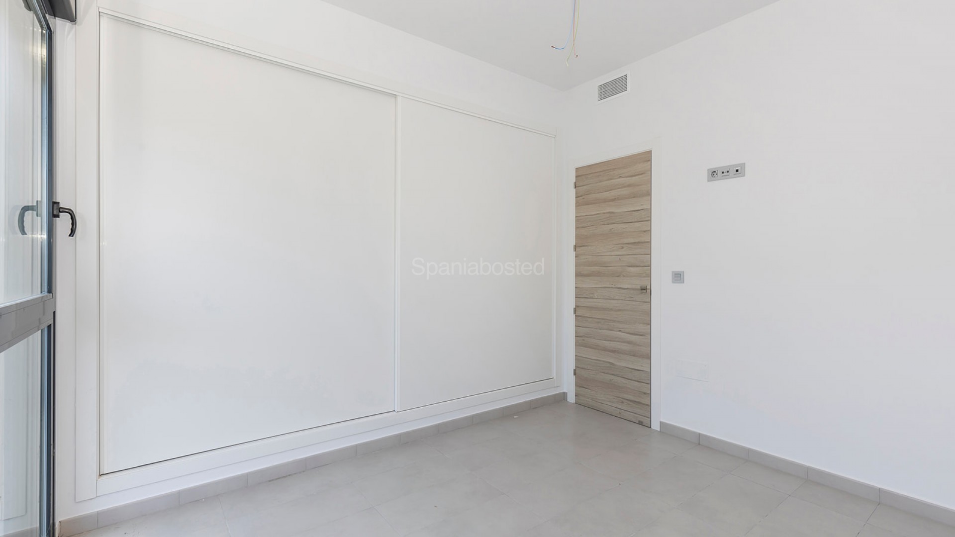 Resale - Villa -
Orihuela - Orihuela Costa