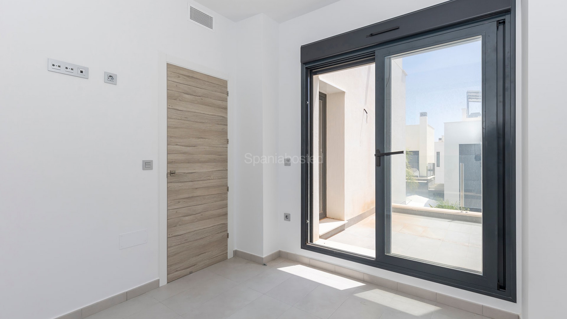 Resale - Villa -
Orihuela - Orihuela Costa