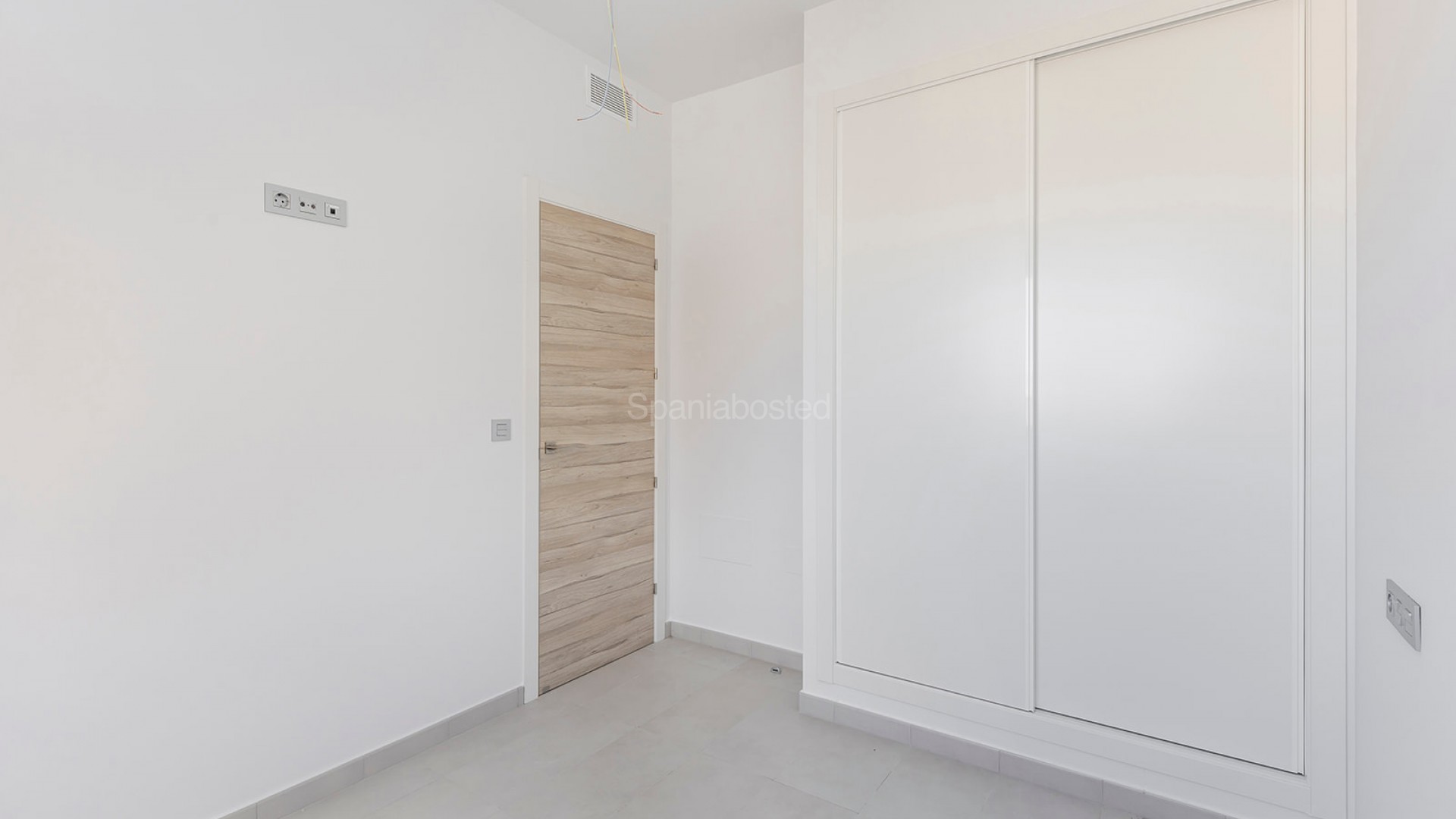 Resale - Villa -
Orihuela - Orihuela Costa