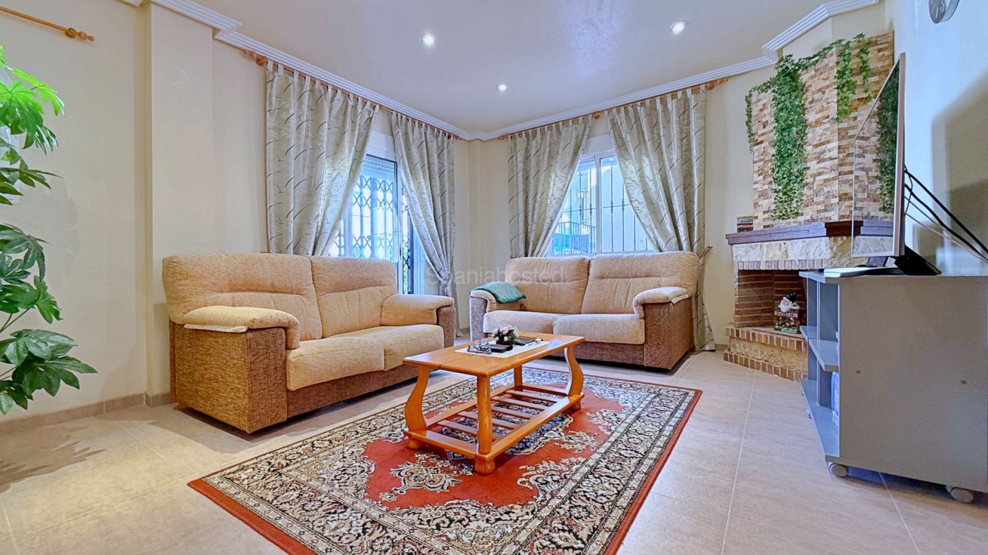 Resale - Villa -
Orihuela - Orihuela Costa