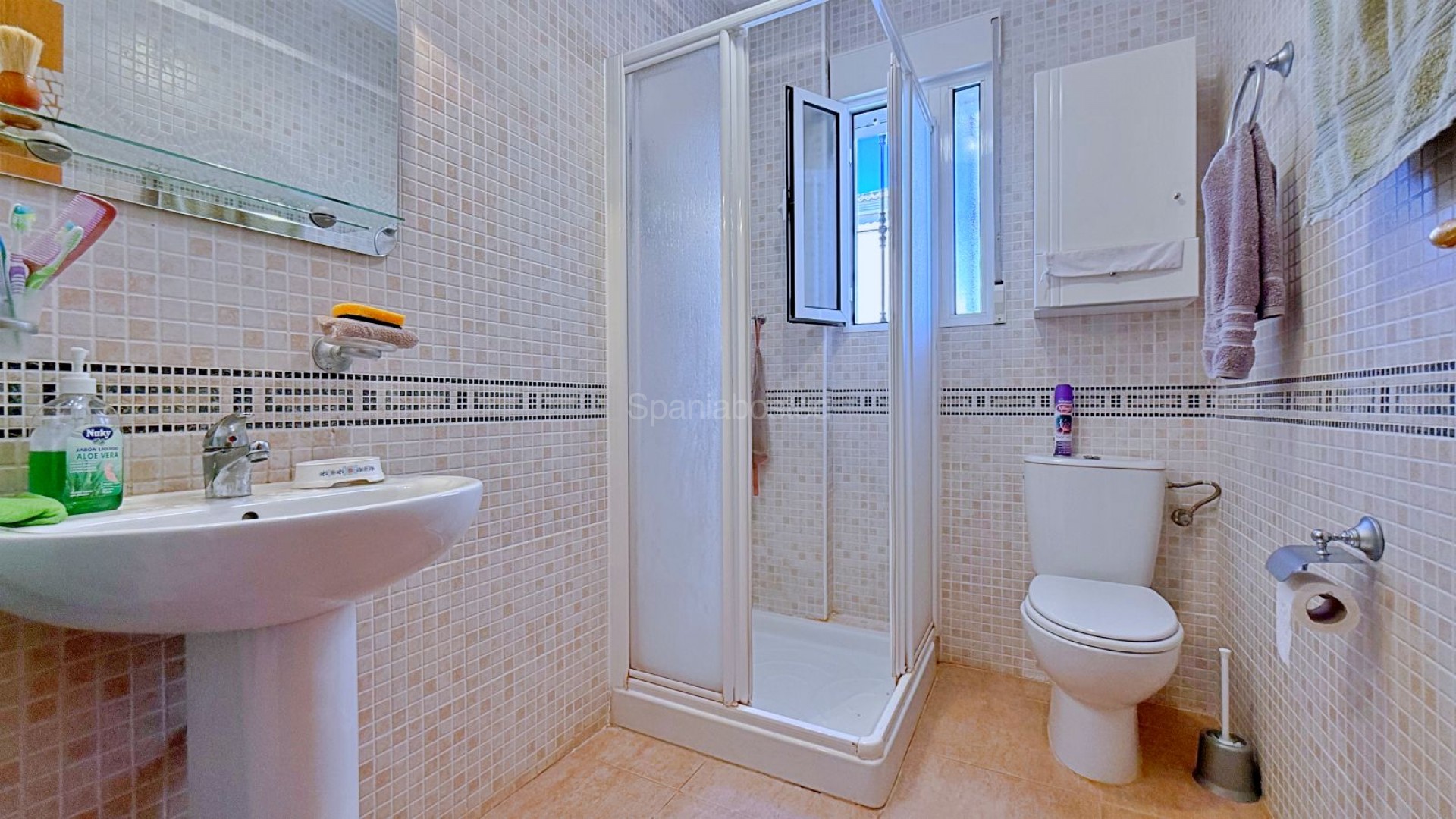 Resale - Villa -
Orihuela - Orihuela Costa