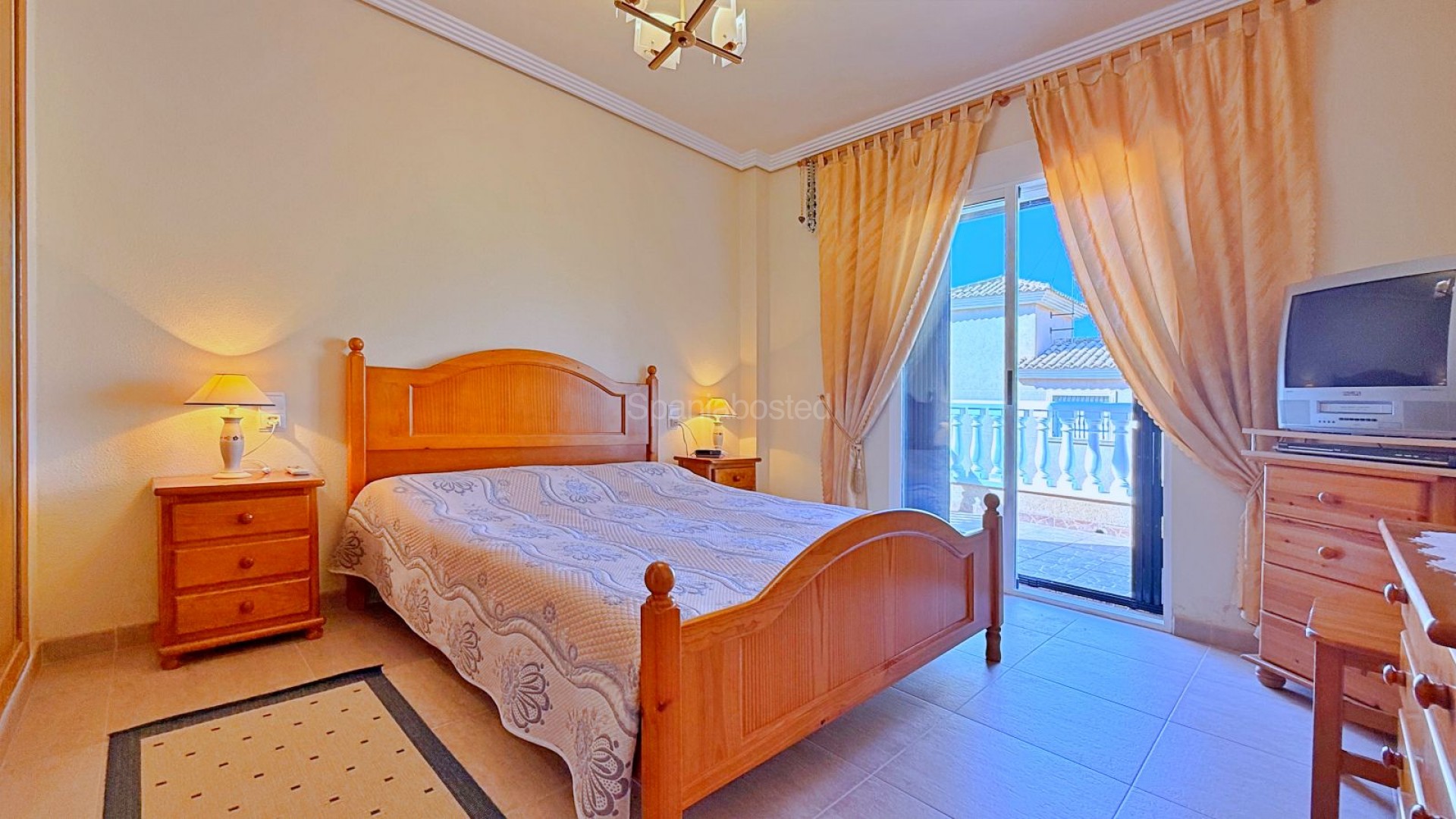 Resale - Villa -
Orihuela - Orihuela Costa