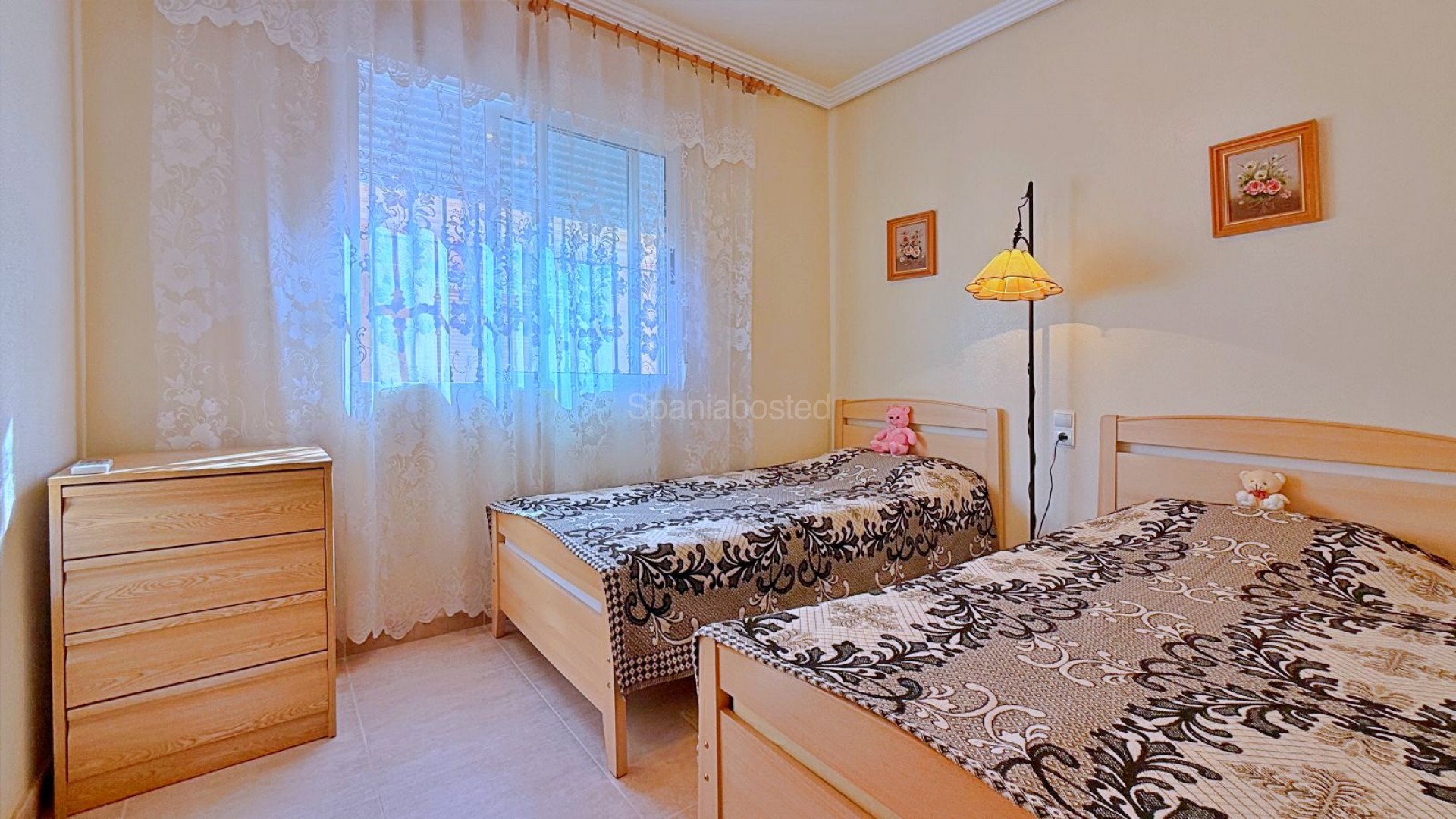 Resale - Villa -
Orihuela - Orihuela Costa