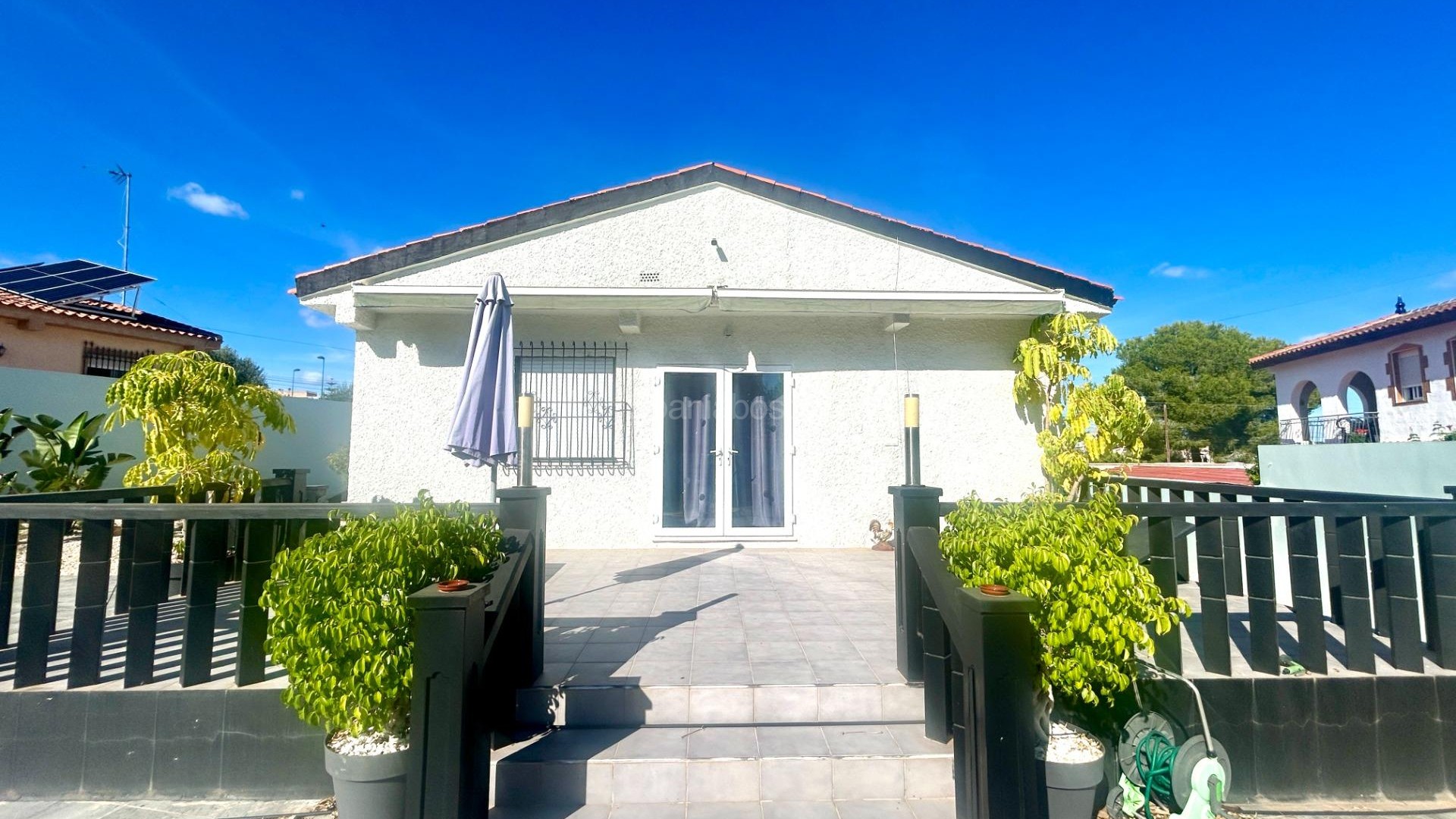 Resale - Villa -
Pilar de la Horadada - Pinar de Campoverde