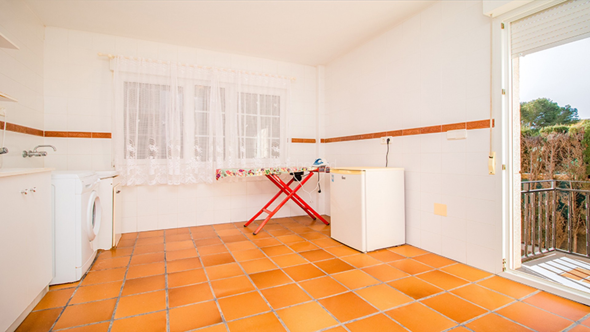 Resale - Villa -
Pilar de la Horadada