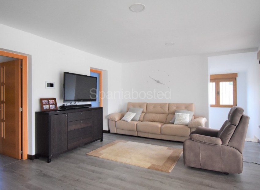 Resale - Villa -
Pinar de Campoverde