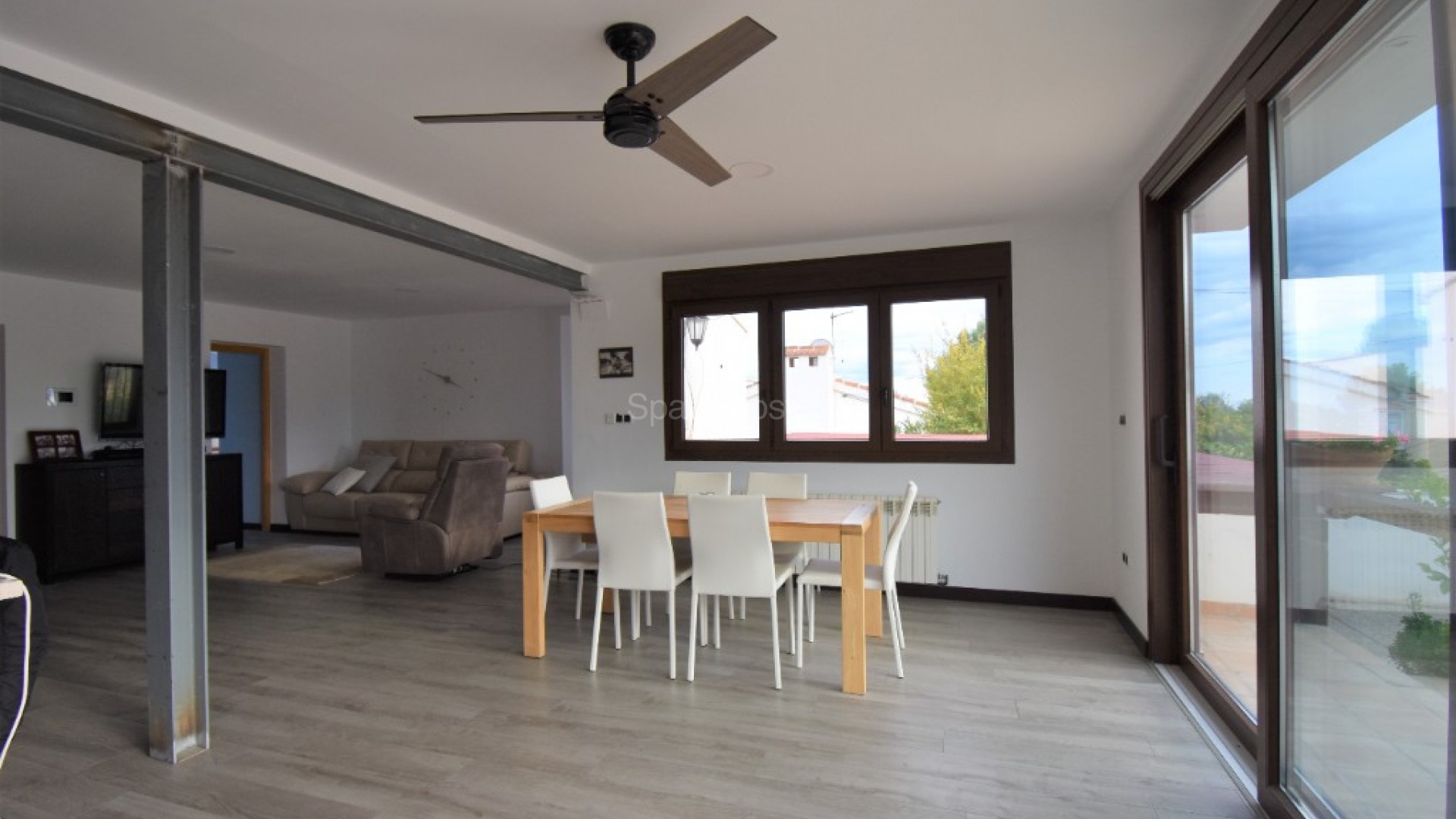 Resale - Villa -
Pinar de Campoverde