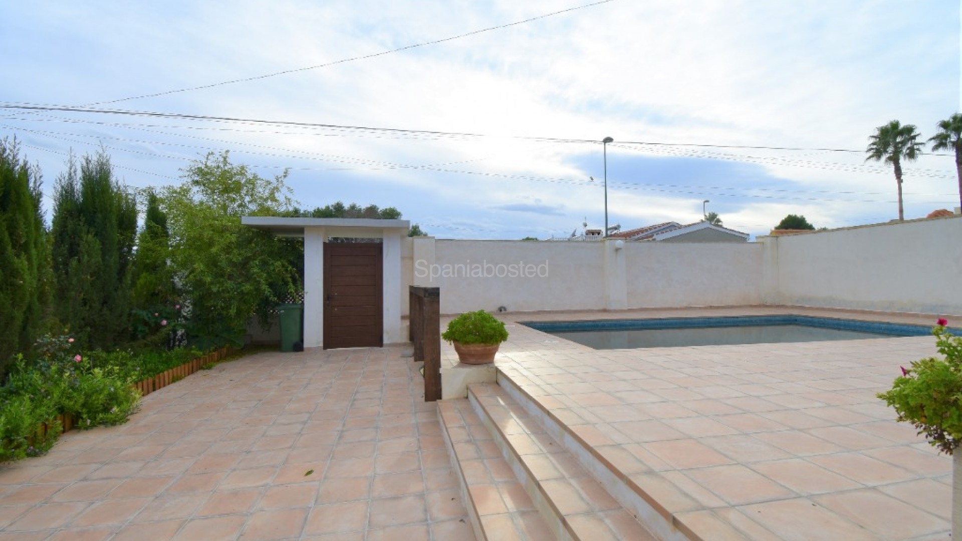 Resale - Villa -
Pinar de Campoverde