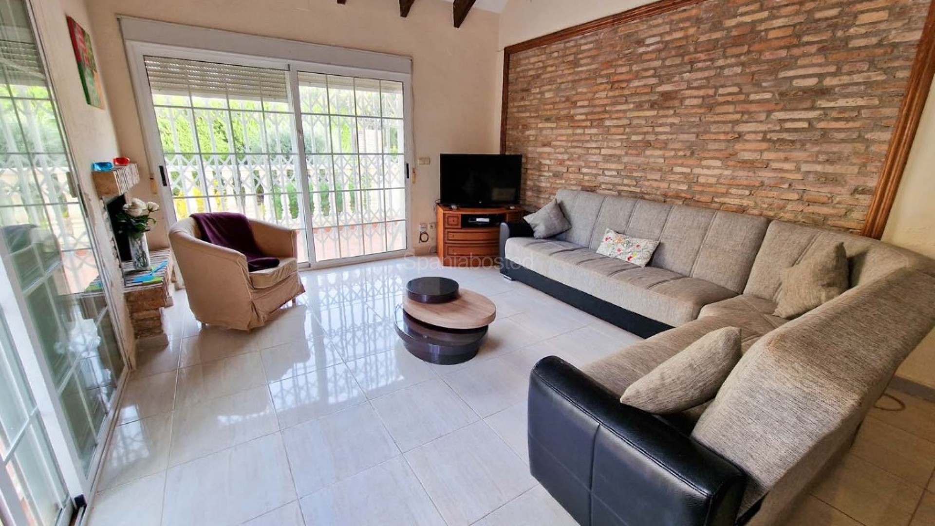 Resale - Villa -
Playa Flamenca