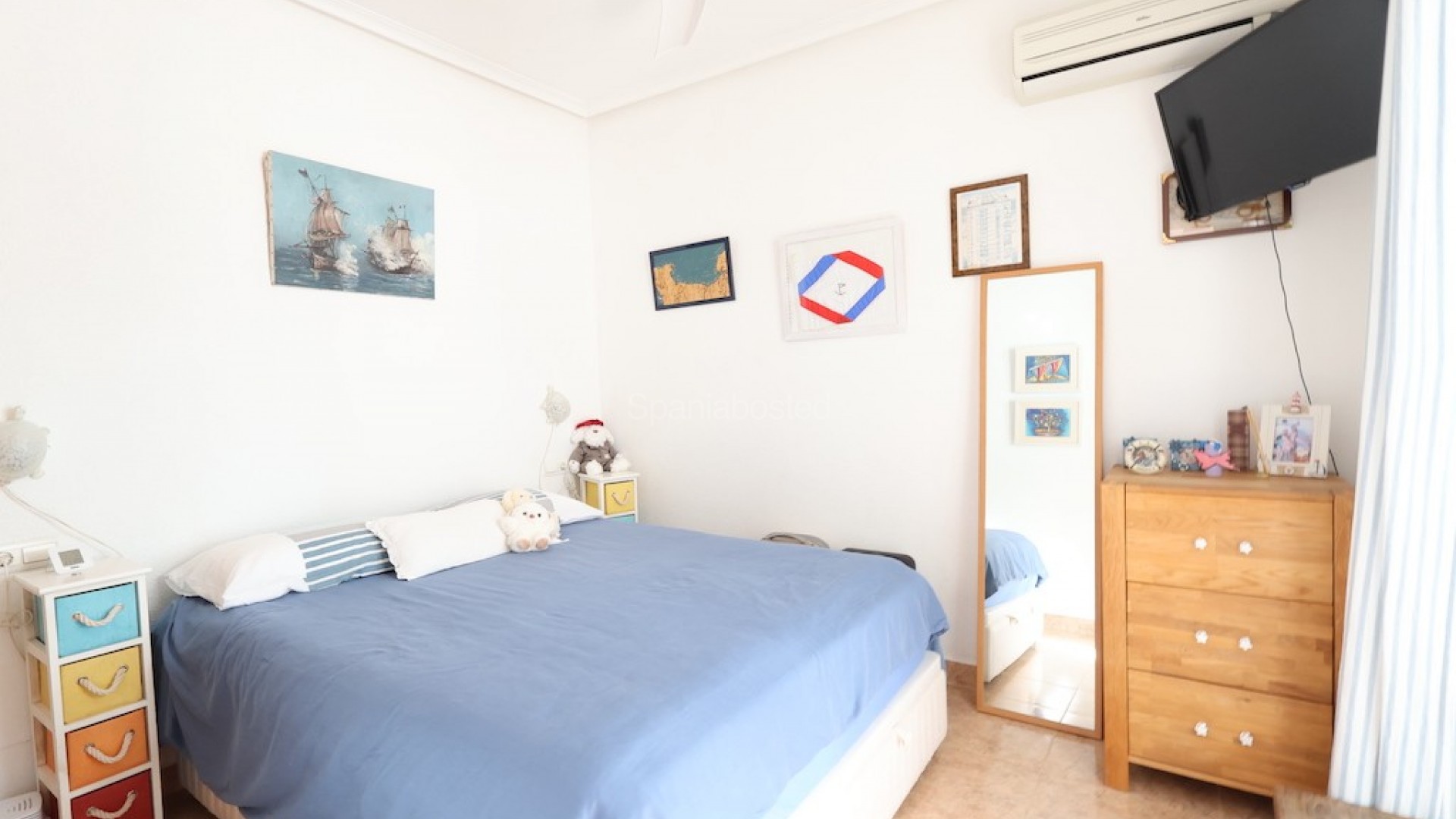 Resale - Villa -
Playa Flamenca