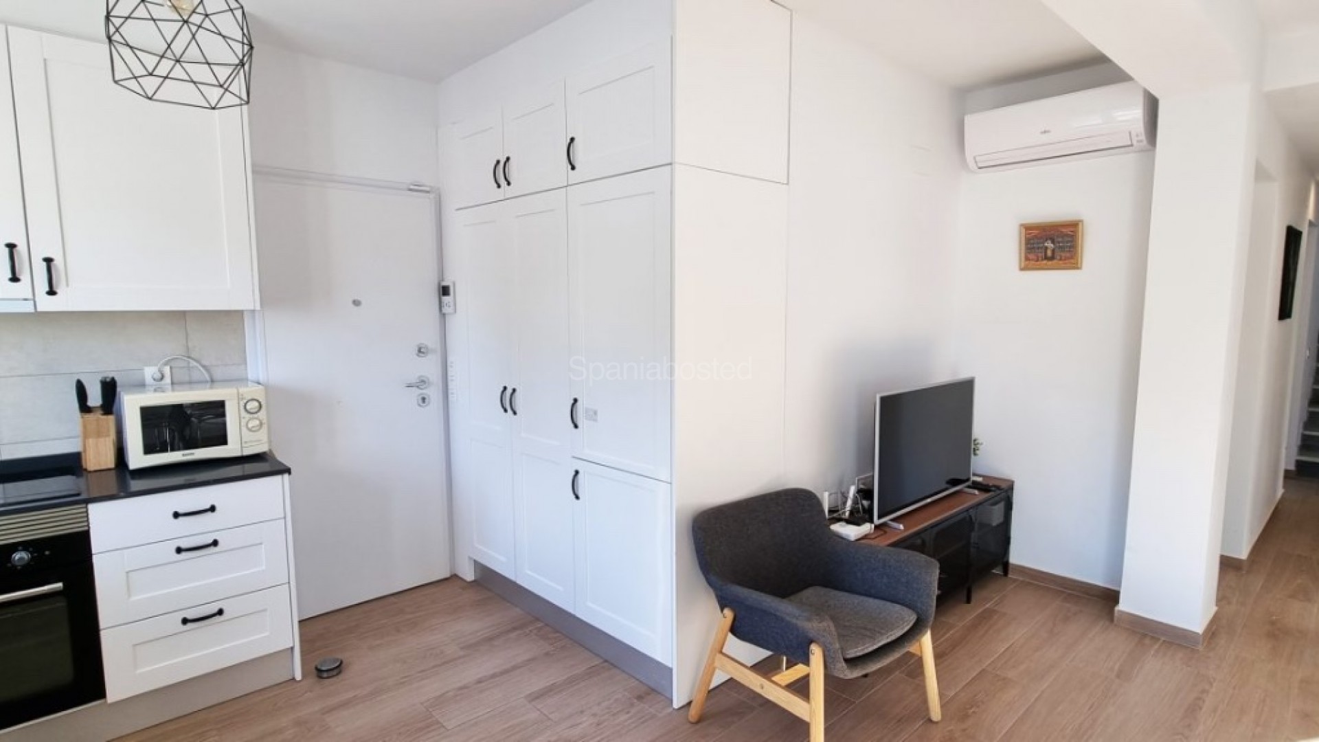 Resale - Villa -
Playa Flamenca