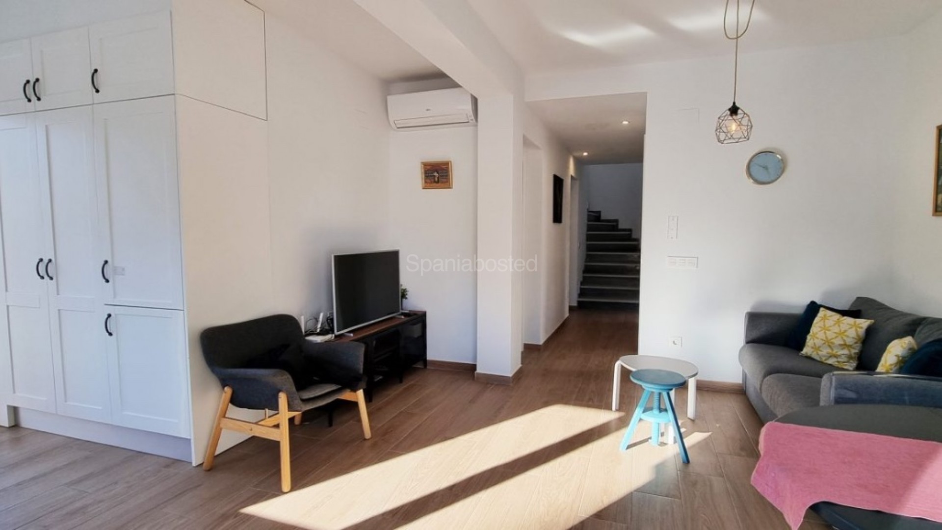 Resale - Villa -
Playa Flamenca