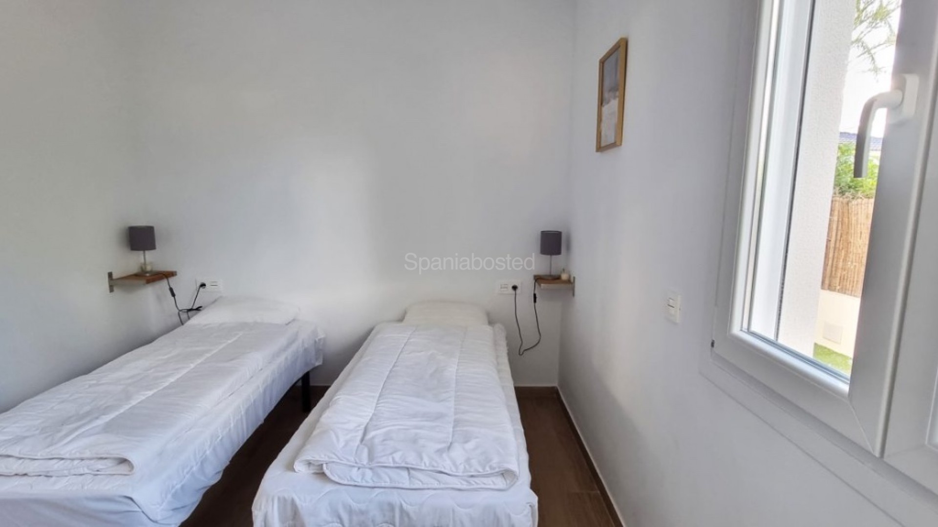 Resale - Villa -
Playa Flamenca