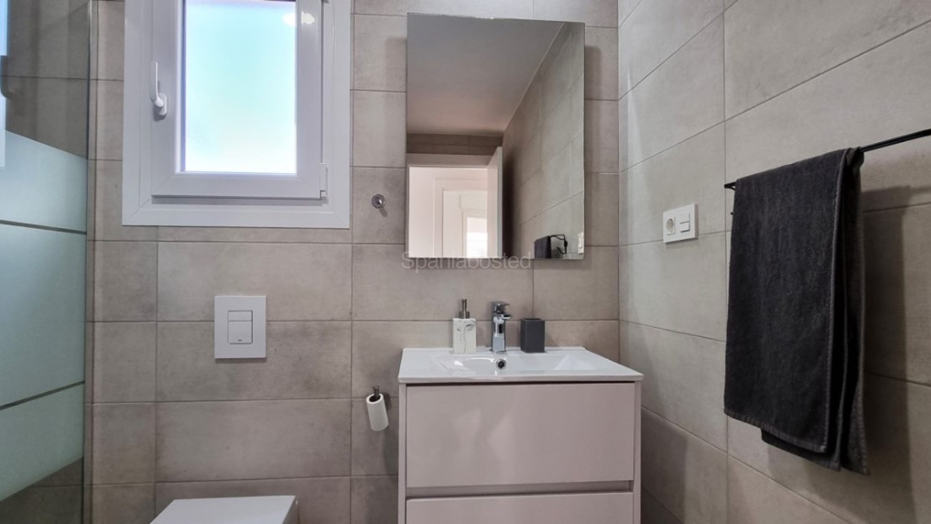 Resale - Villa -
Playa Flamenca