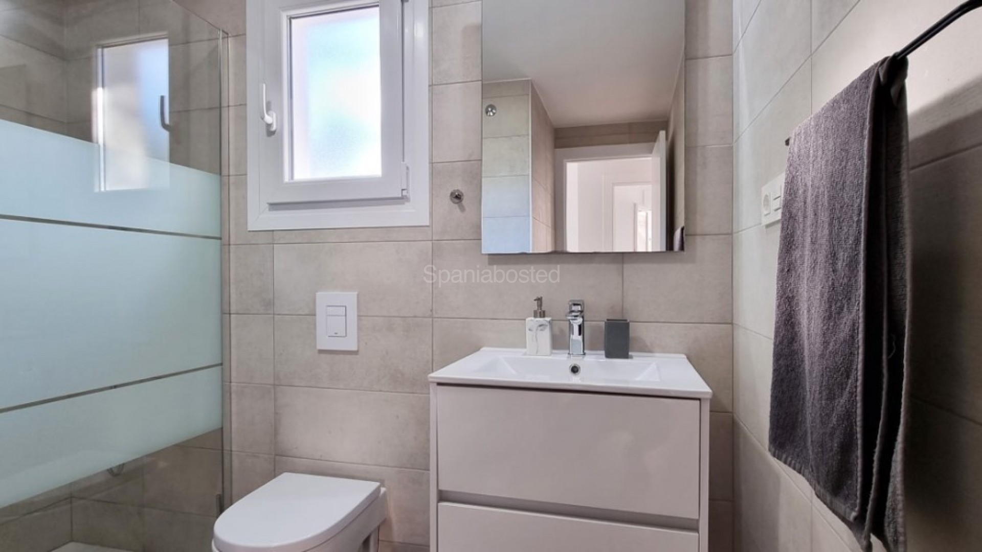 Resale - Villa -
Playa Flamenca