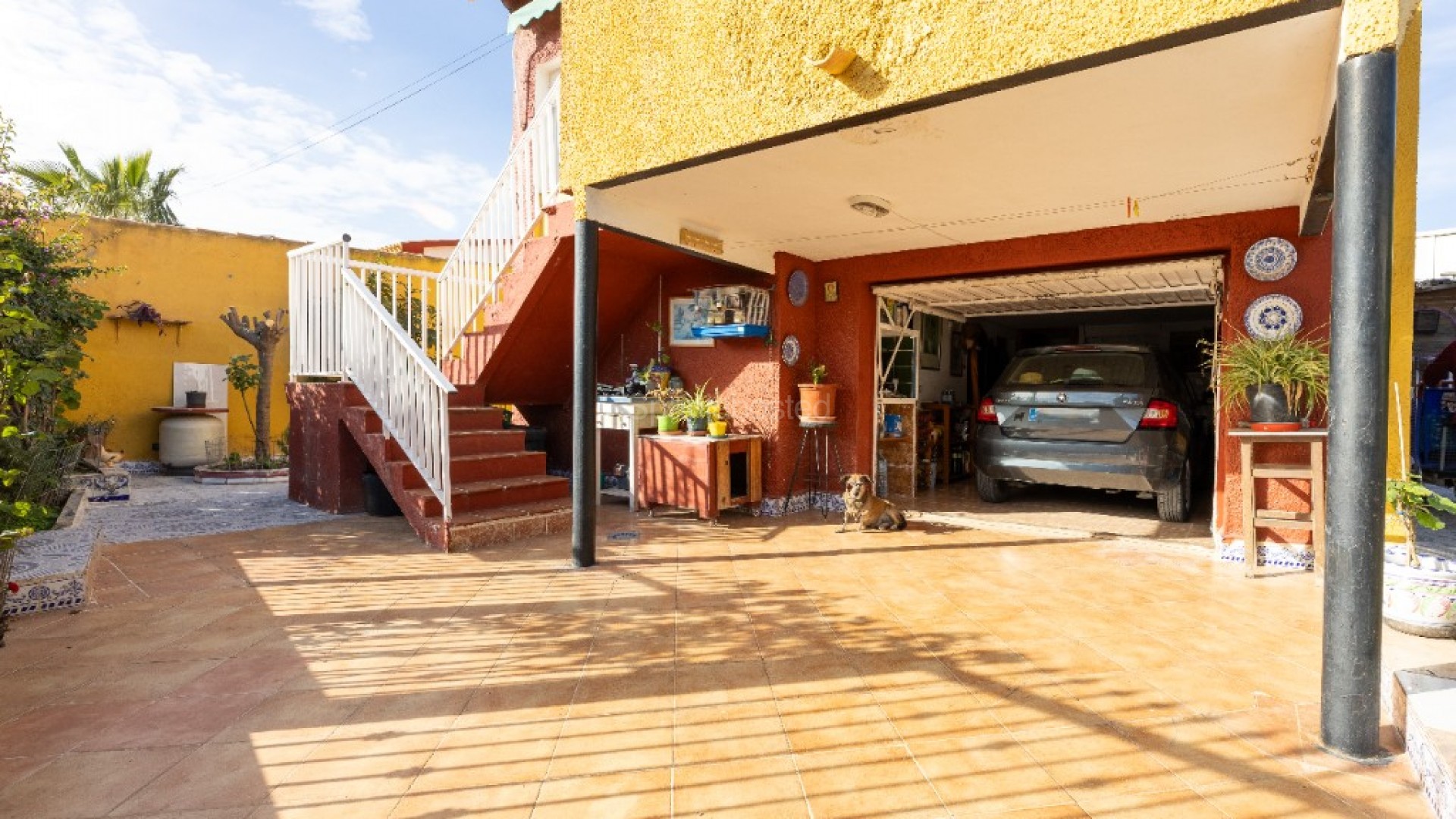 Resale - Villa -
Punta Prima