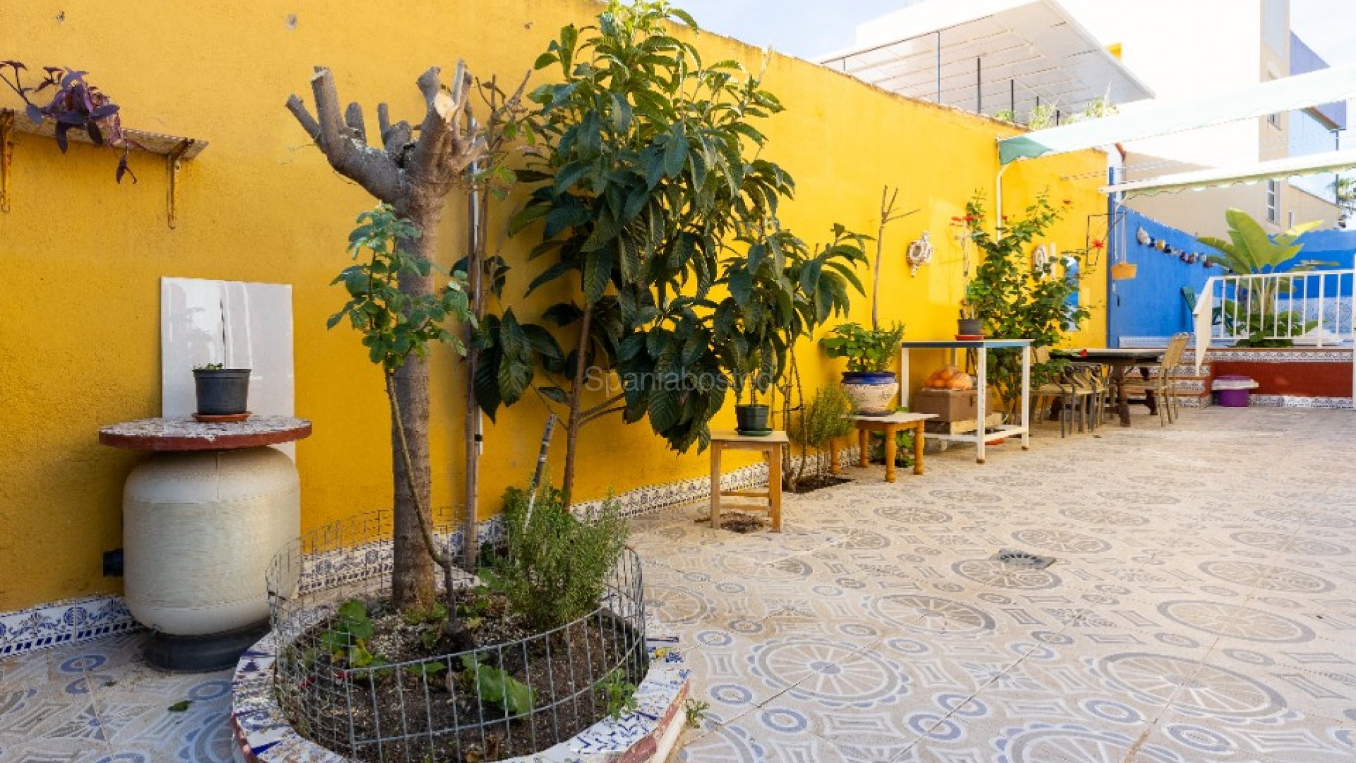 Resale - Villa -
Punta Prima