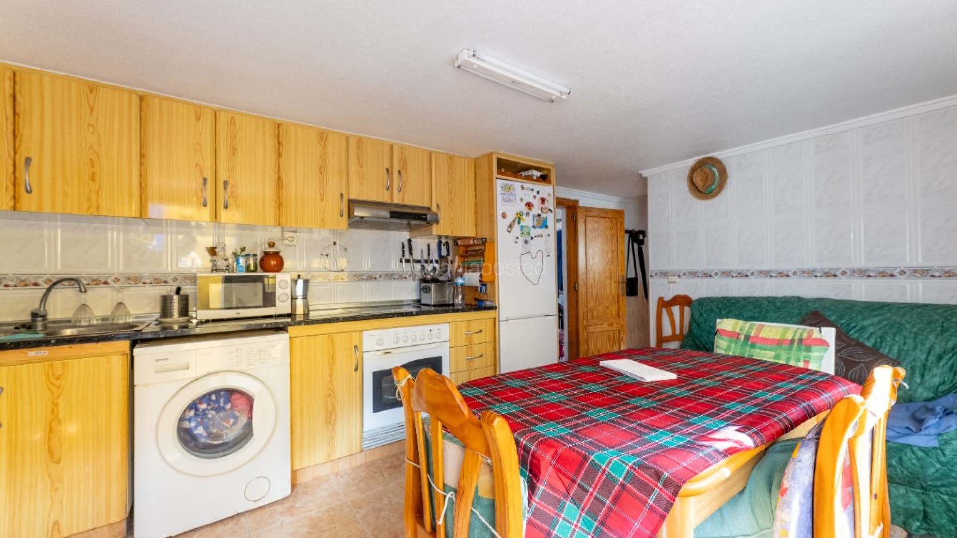 Resale - Villa -
Punta Prima