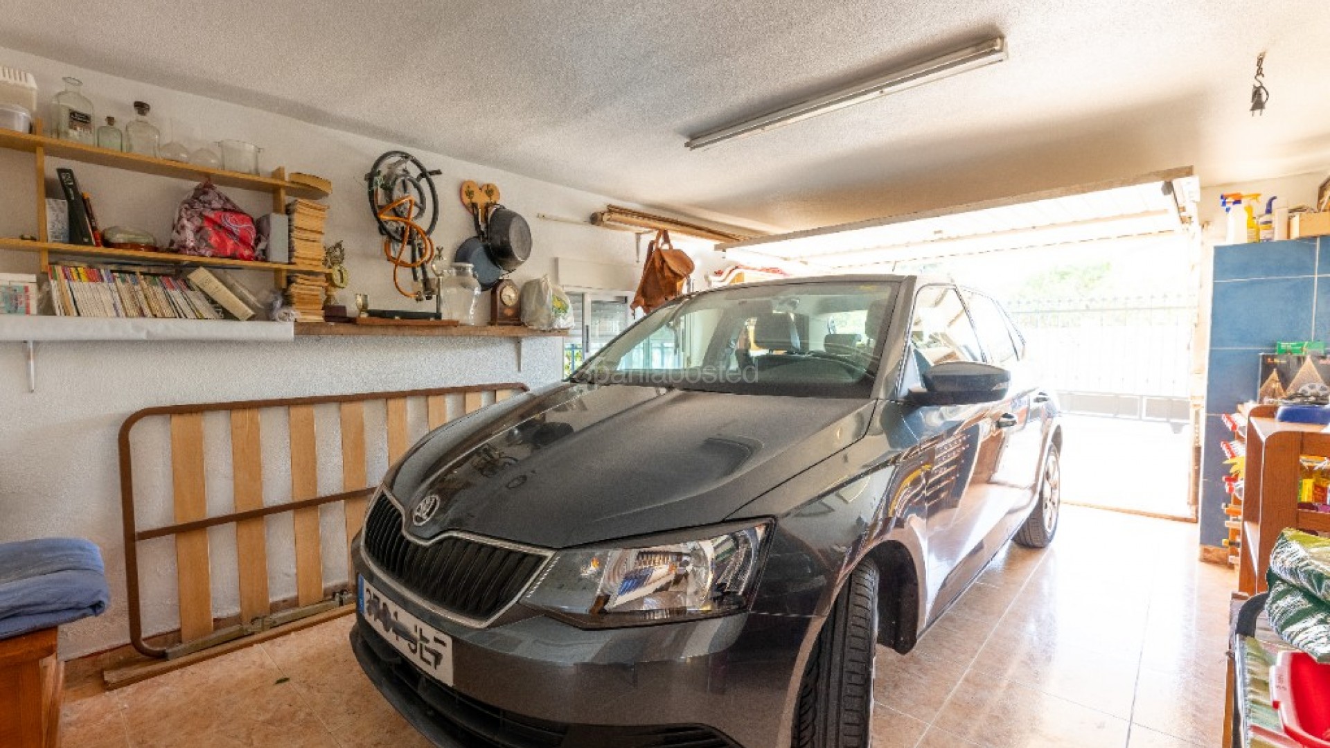 Resale - Villa -
Punta Prima