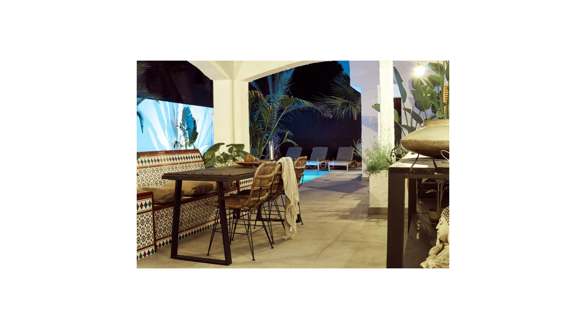 Resale - Villa -
Punta Prima