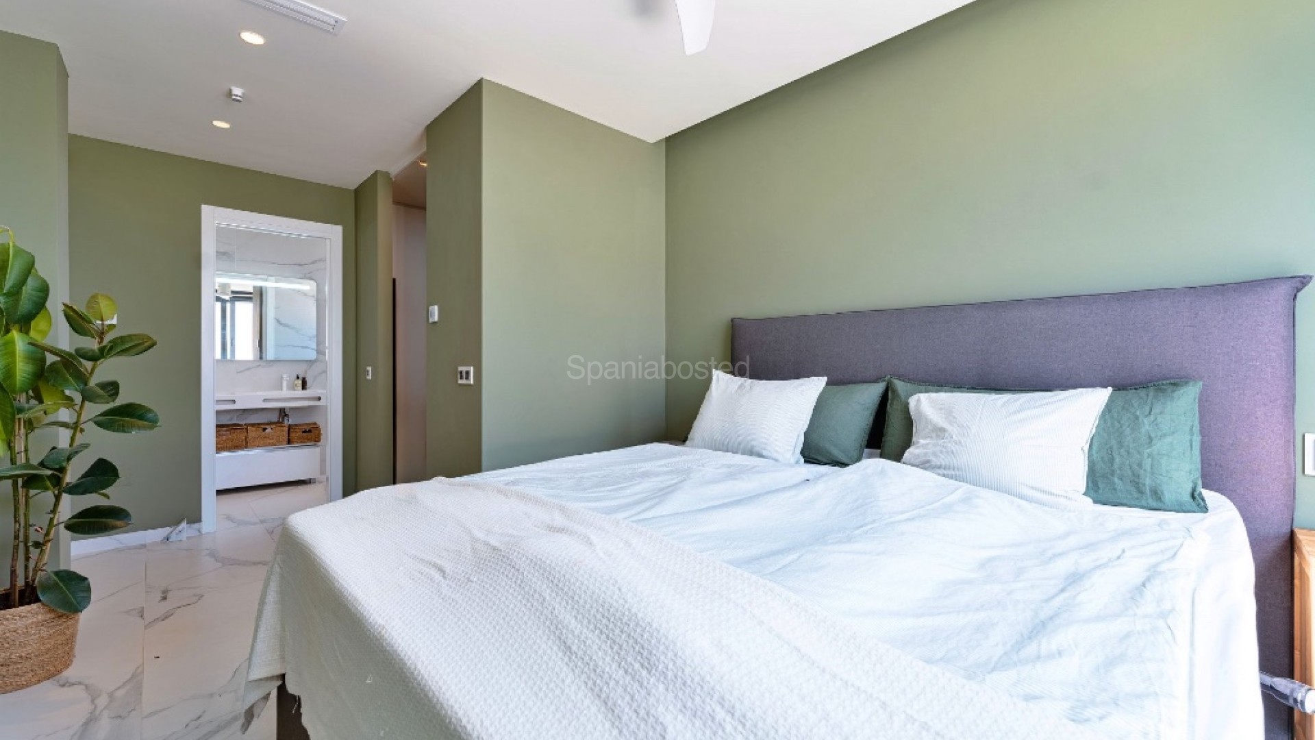 Resale - Villa -
San Miguel de Salinas