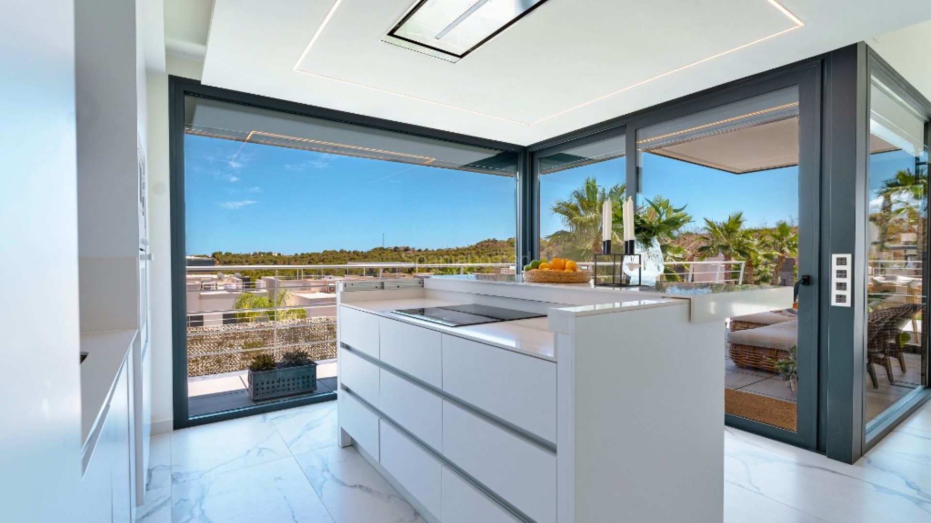 Resale - Villa -
San Miguel de Salinas