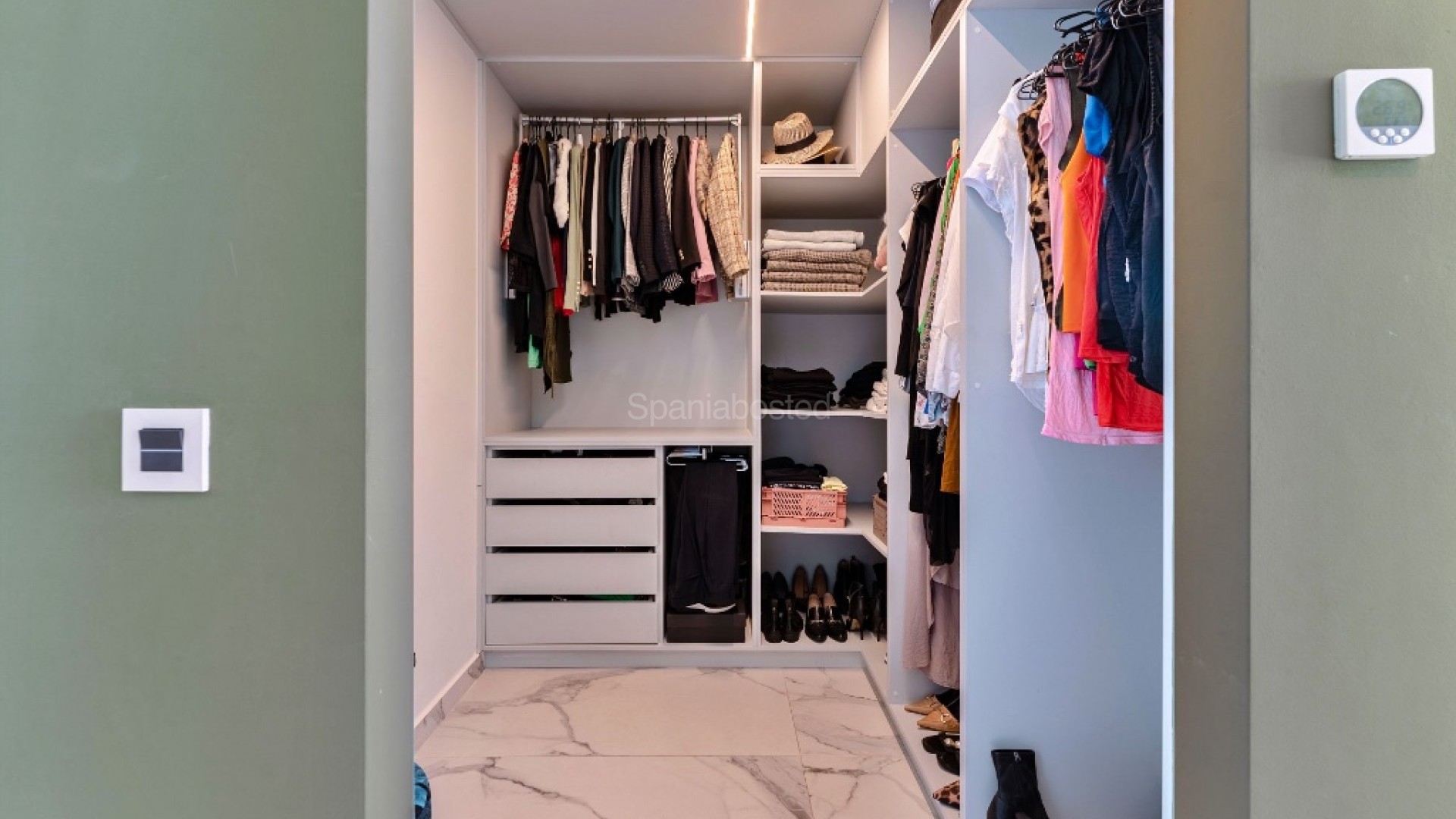 Resale - Villa -
San Miguel de Salinas