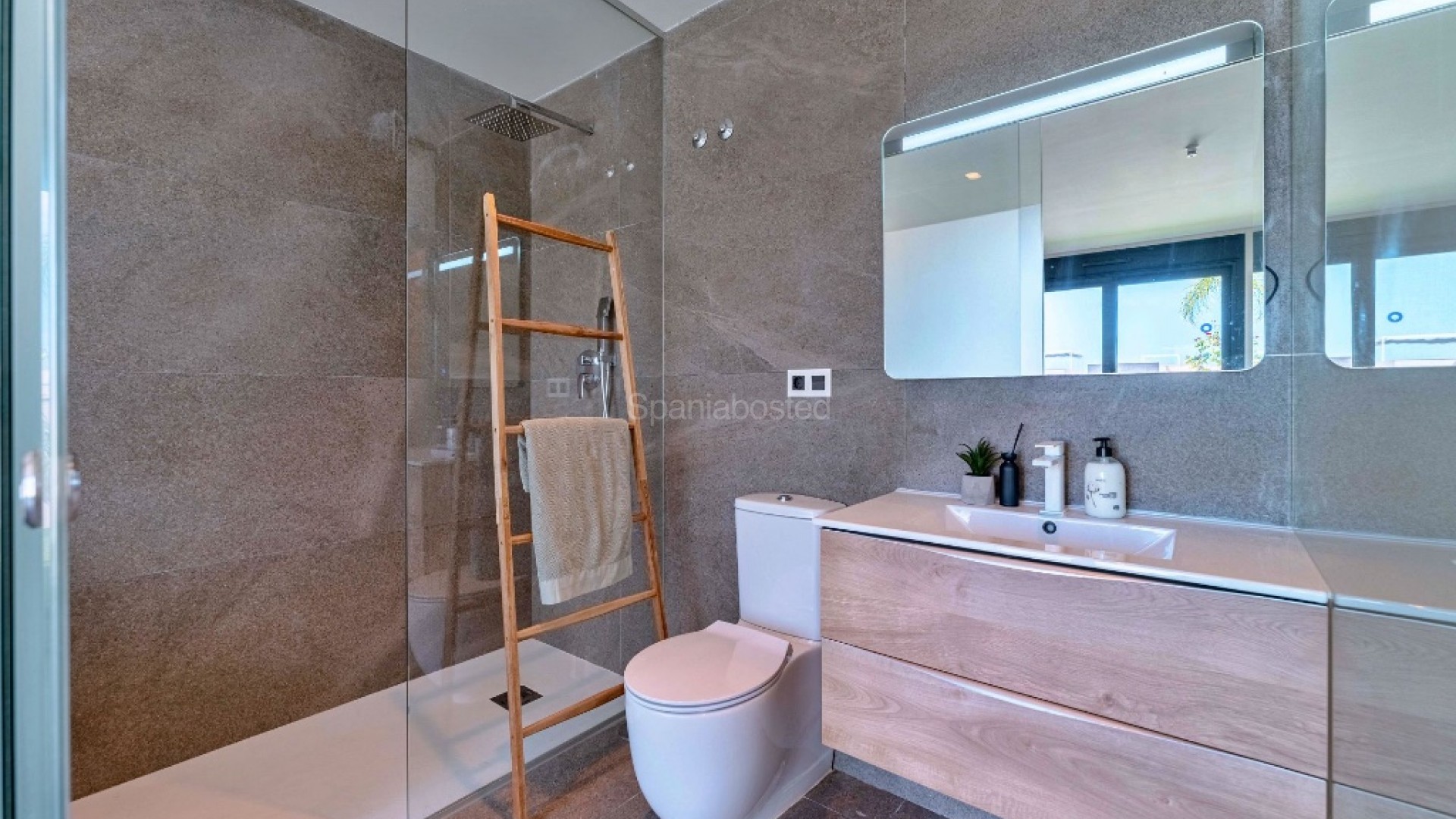 Resale - Villa -
San Miguel de Salinas