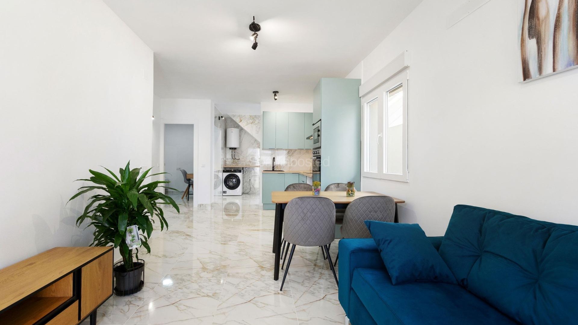 Resale - Villa -
Torrevieja - El chaparral