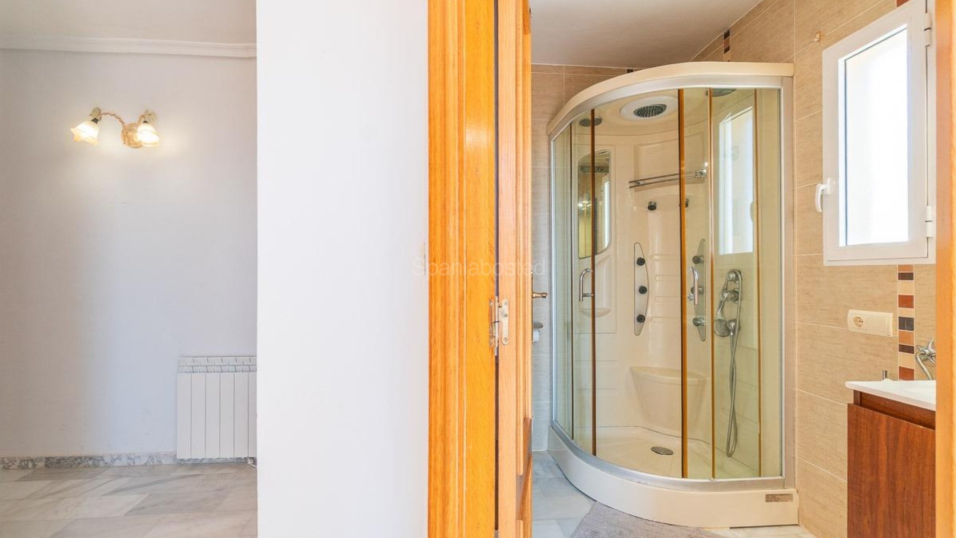 Resale - Villa -
Torrevieja - La Mata