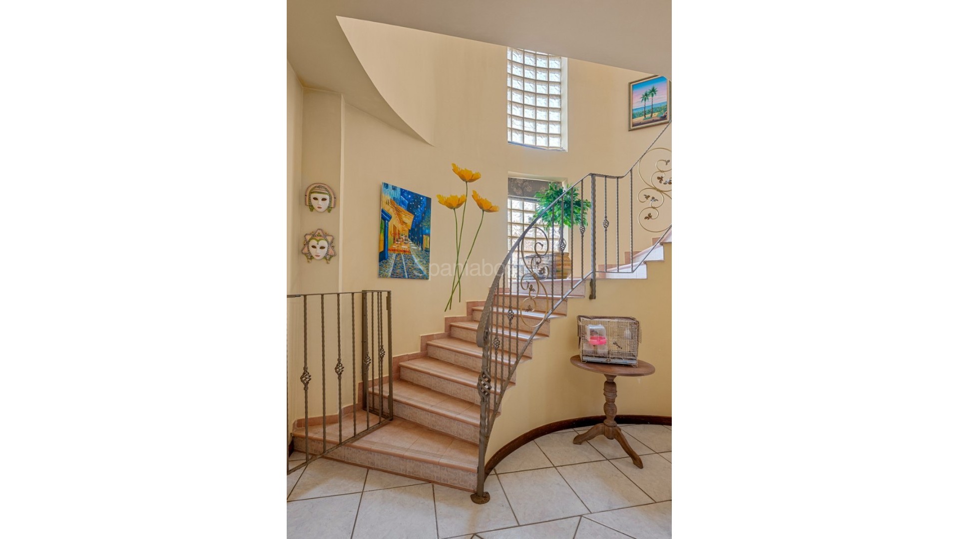 Resale - Villa -
Torrevieja - La Mata